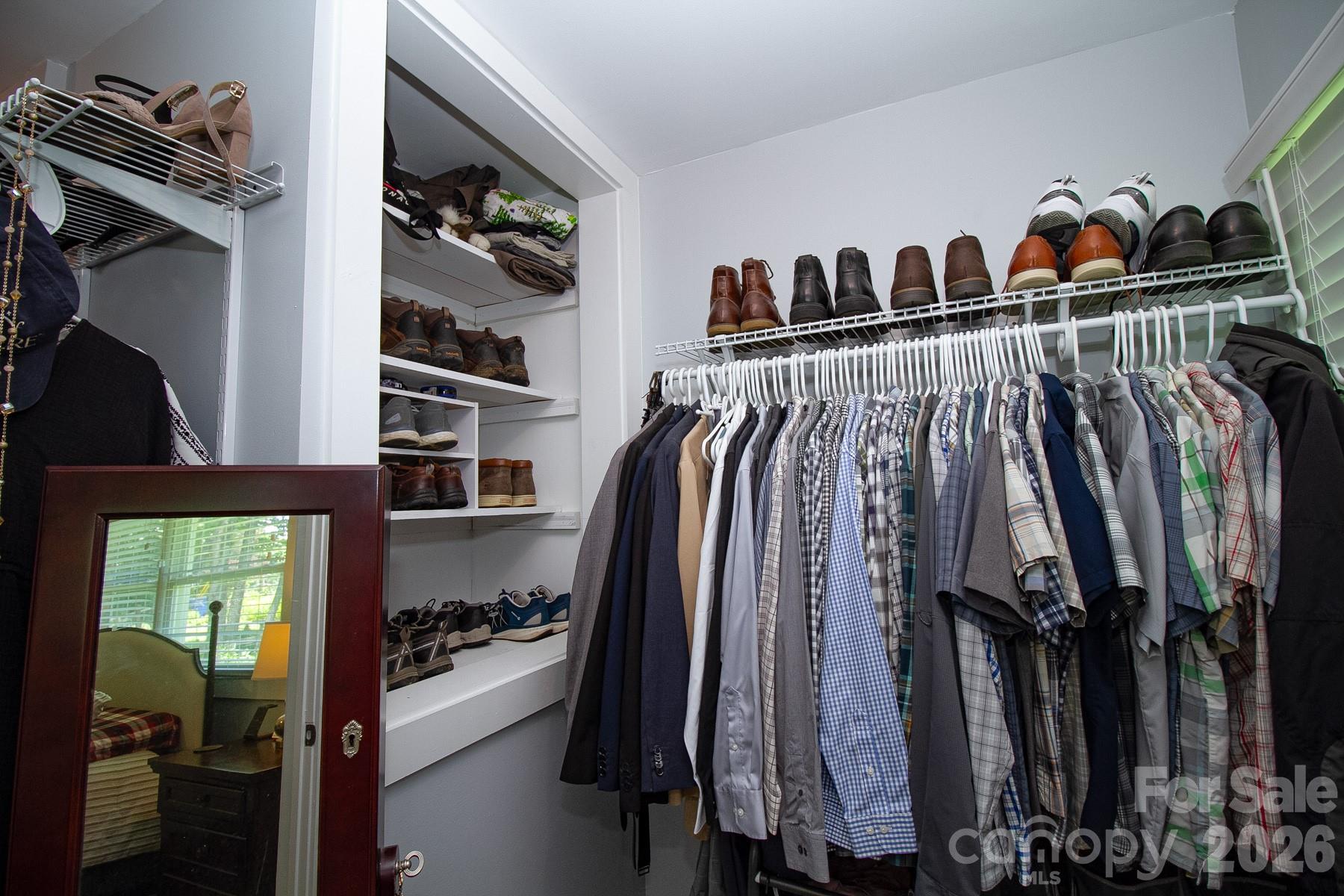 36 Clarendon Road — Asheville