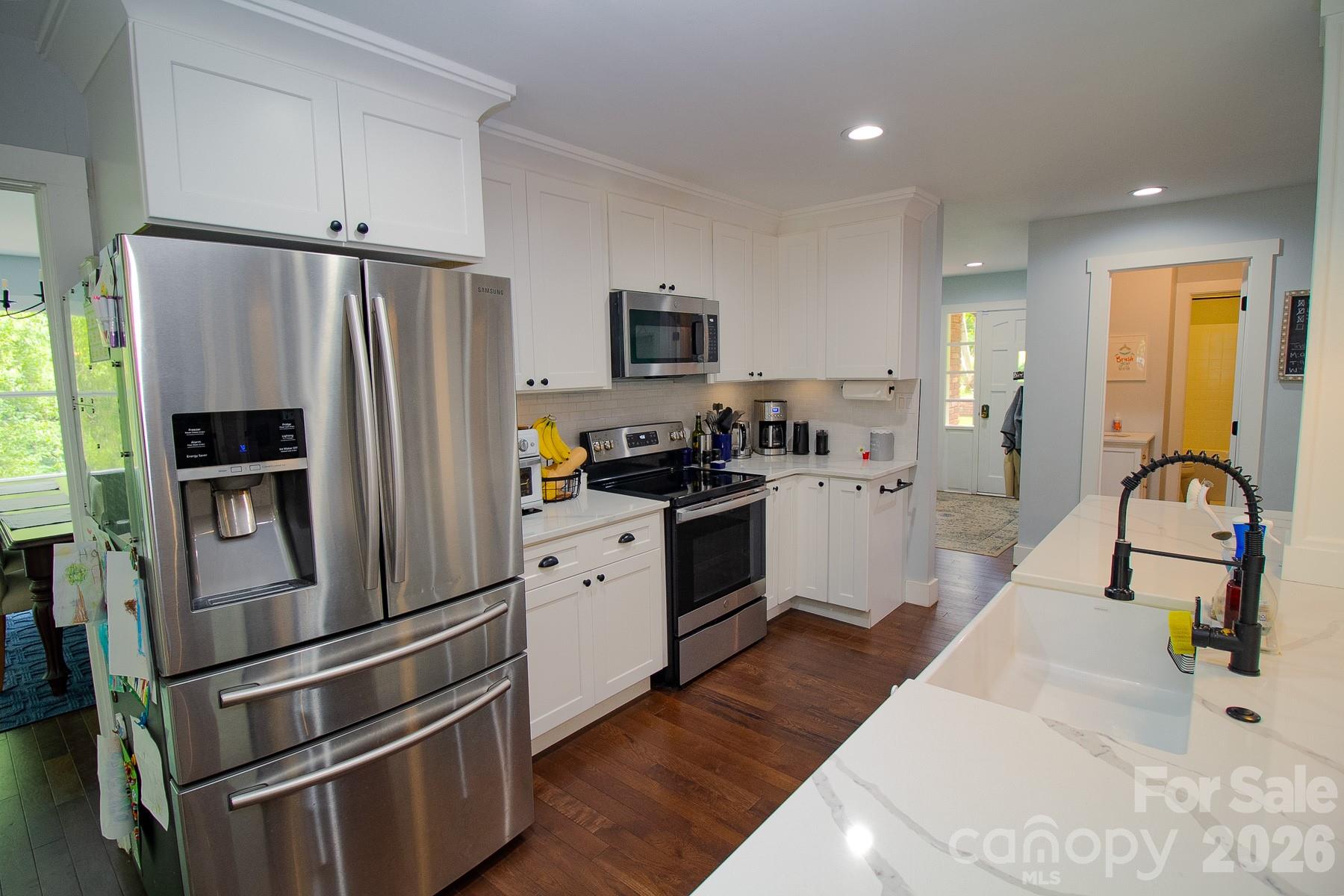 36 Clarendon Road — Asheville