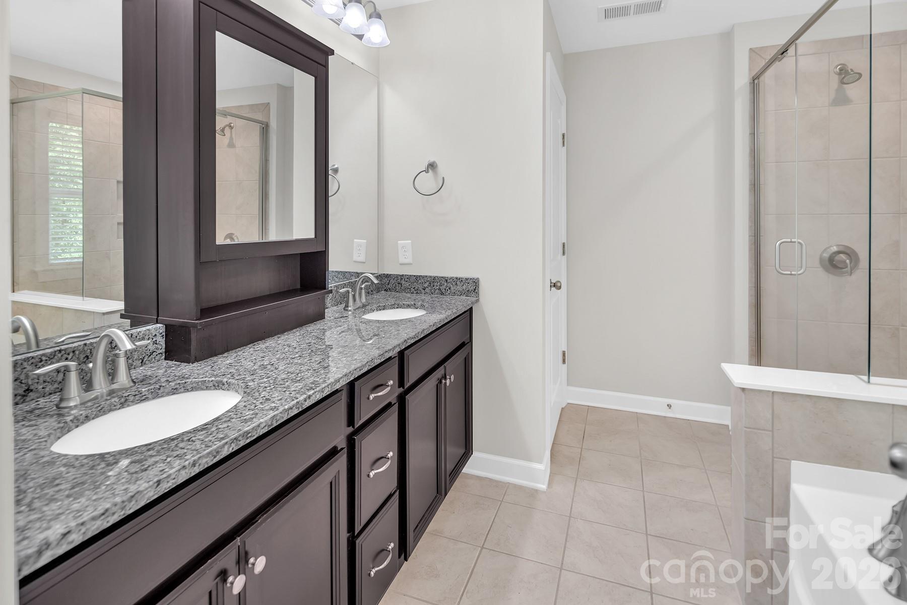 3108 Helmsley Court — Concord