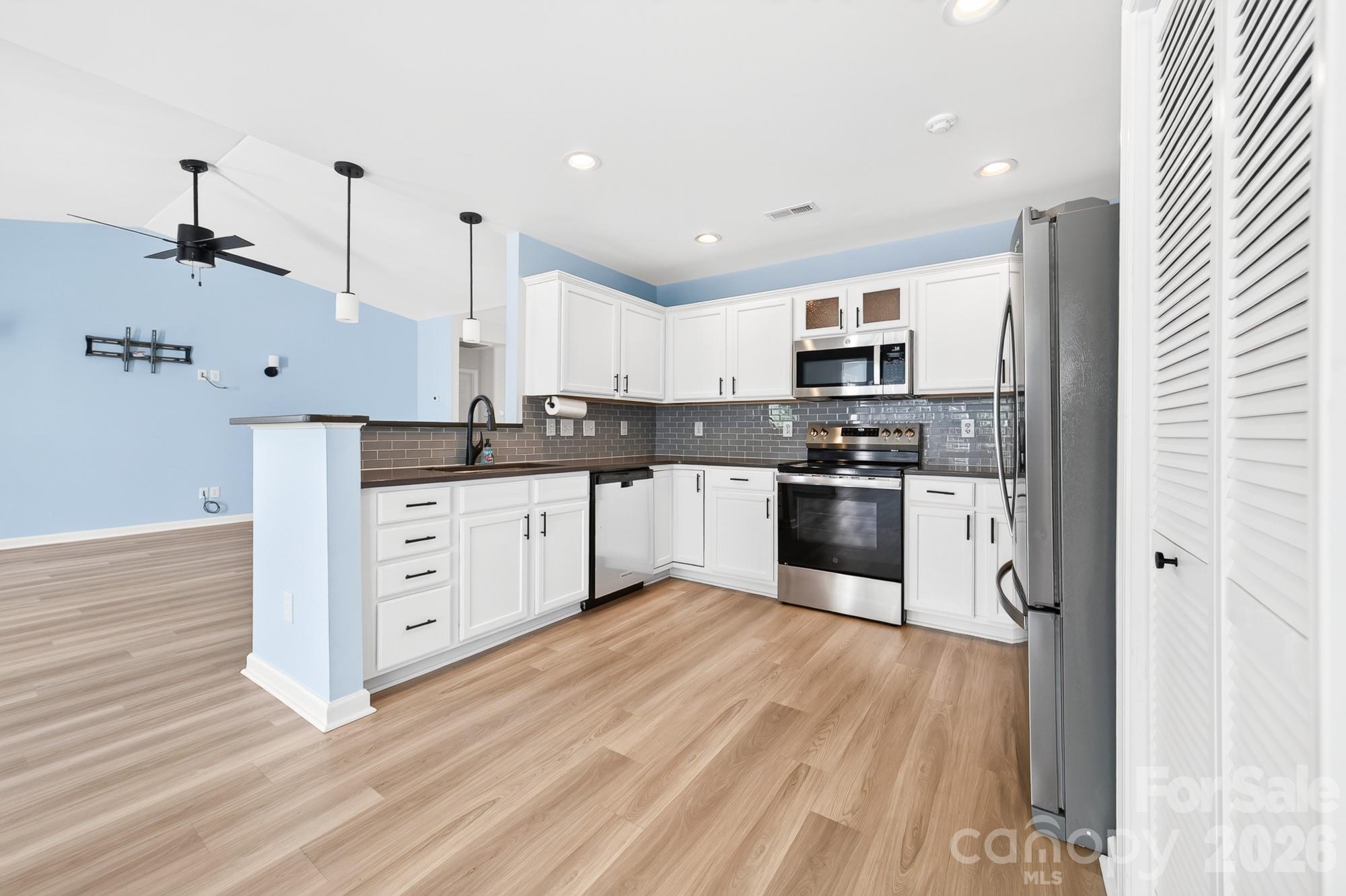 1119 Rachel Anne Drive — Belmont