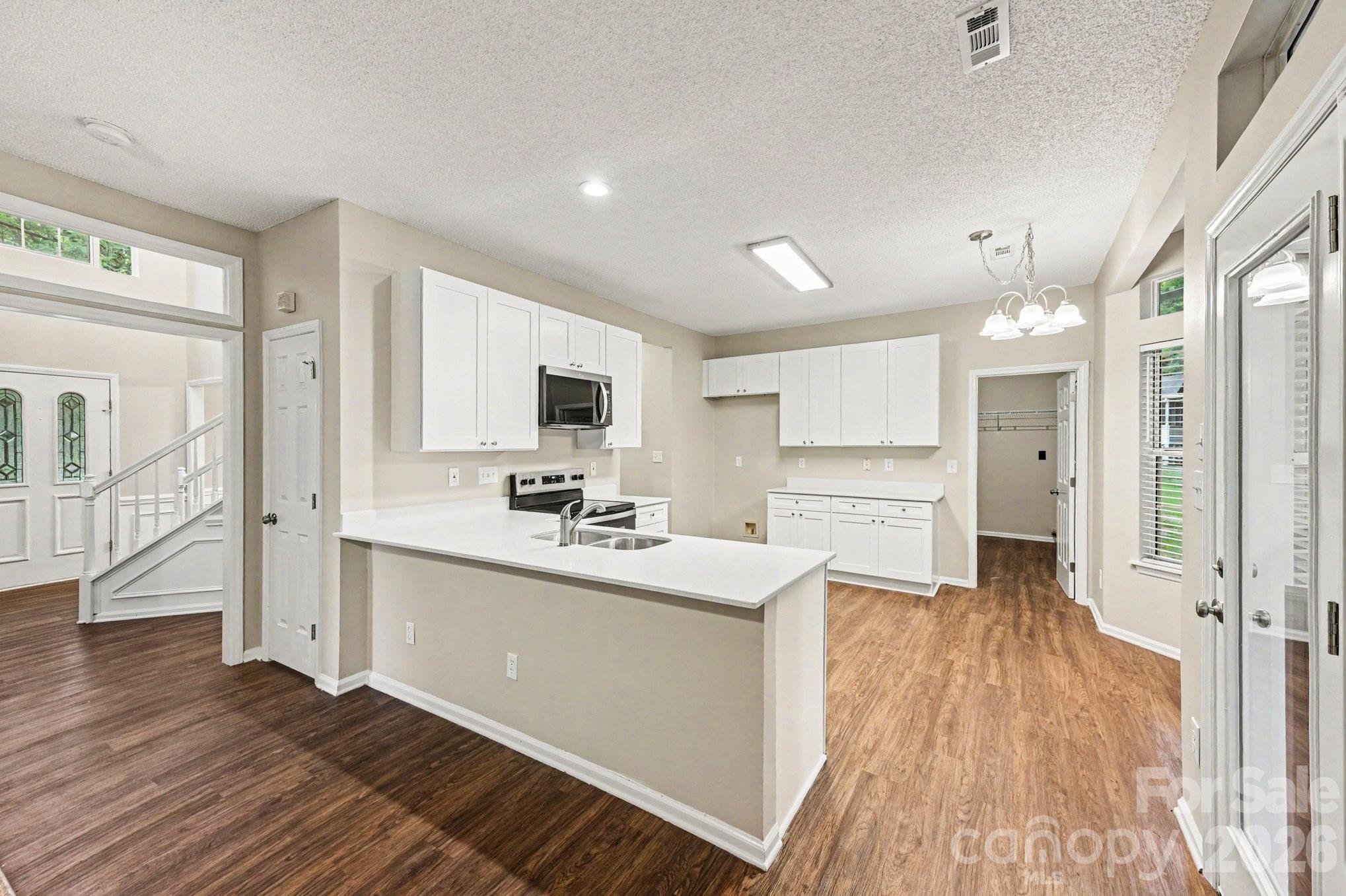 4619 Kirkgard Trail — Charlotte