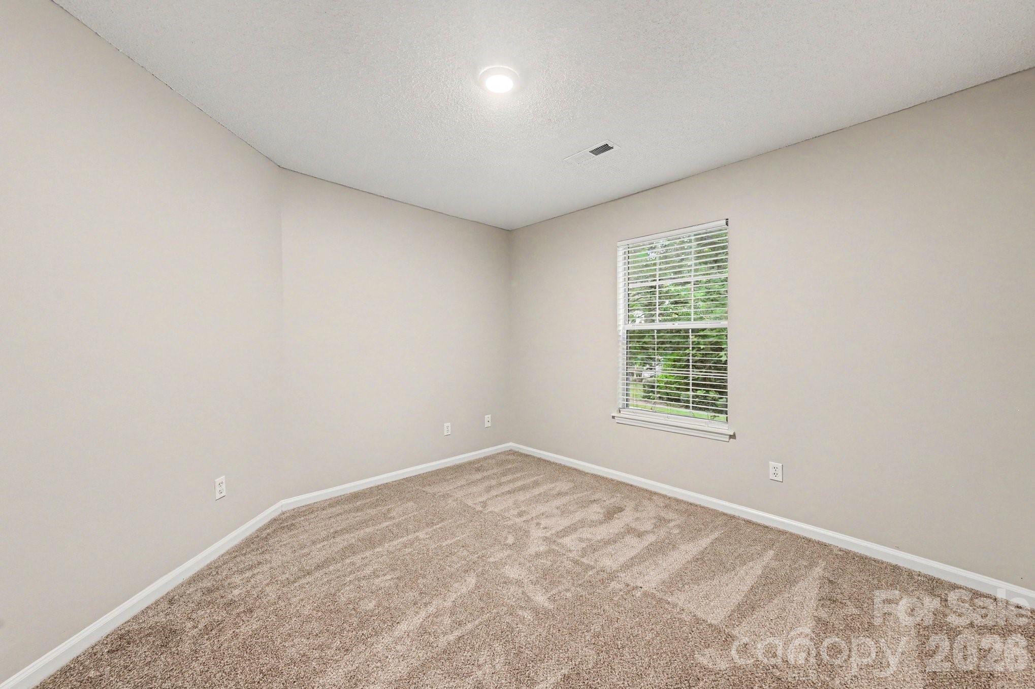 4619 Kirkgard Trail — Charlotte