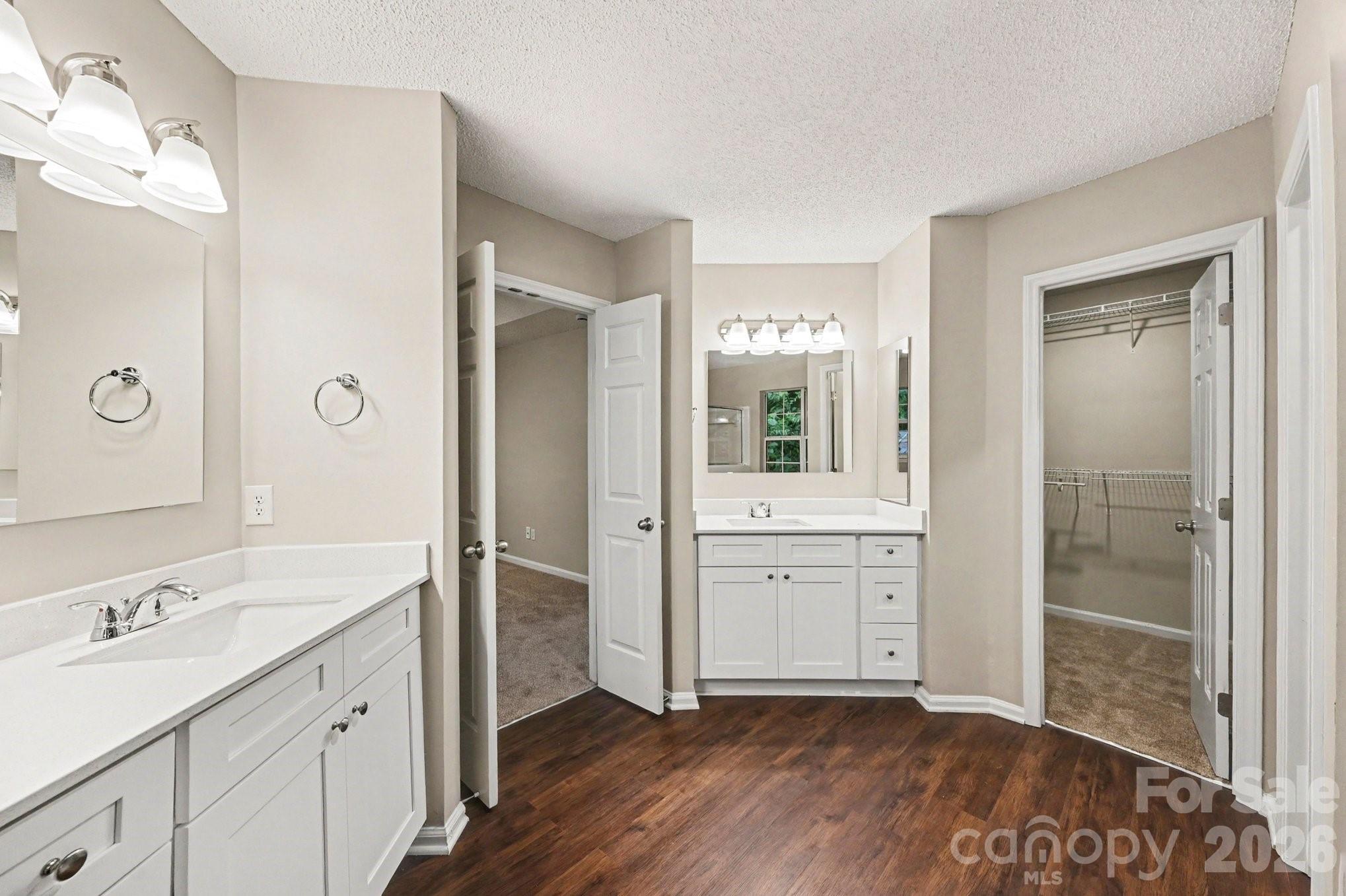 4619 Kirkgard Trail — Charlotte