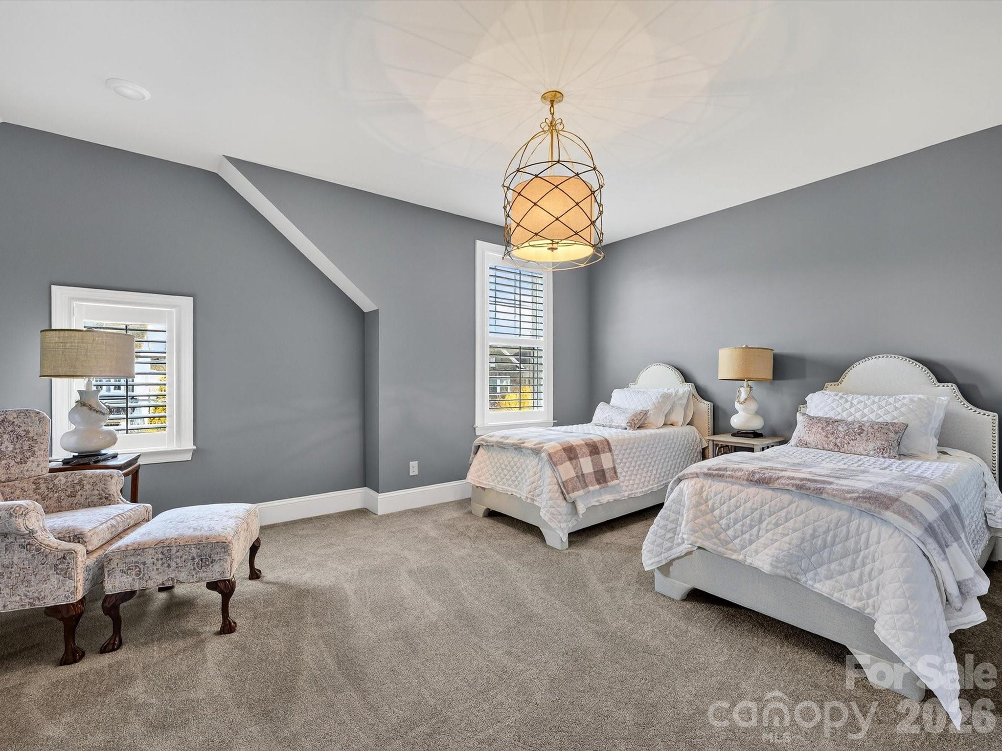 13105 Kornegy Drive — Charlotte