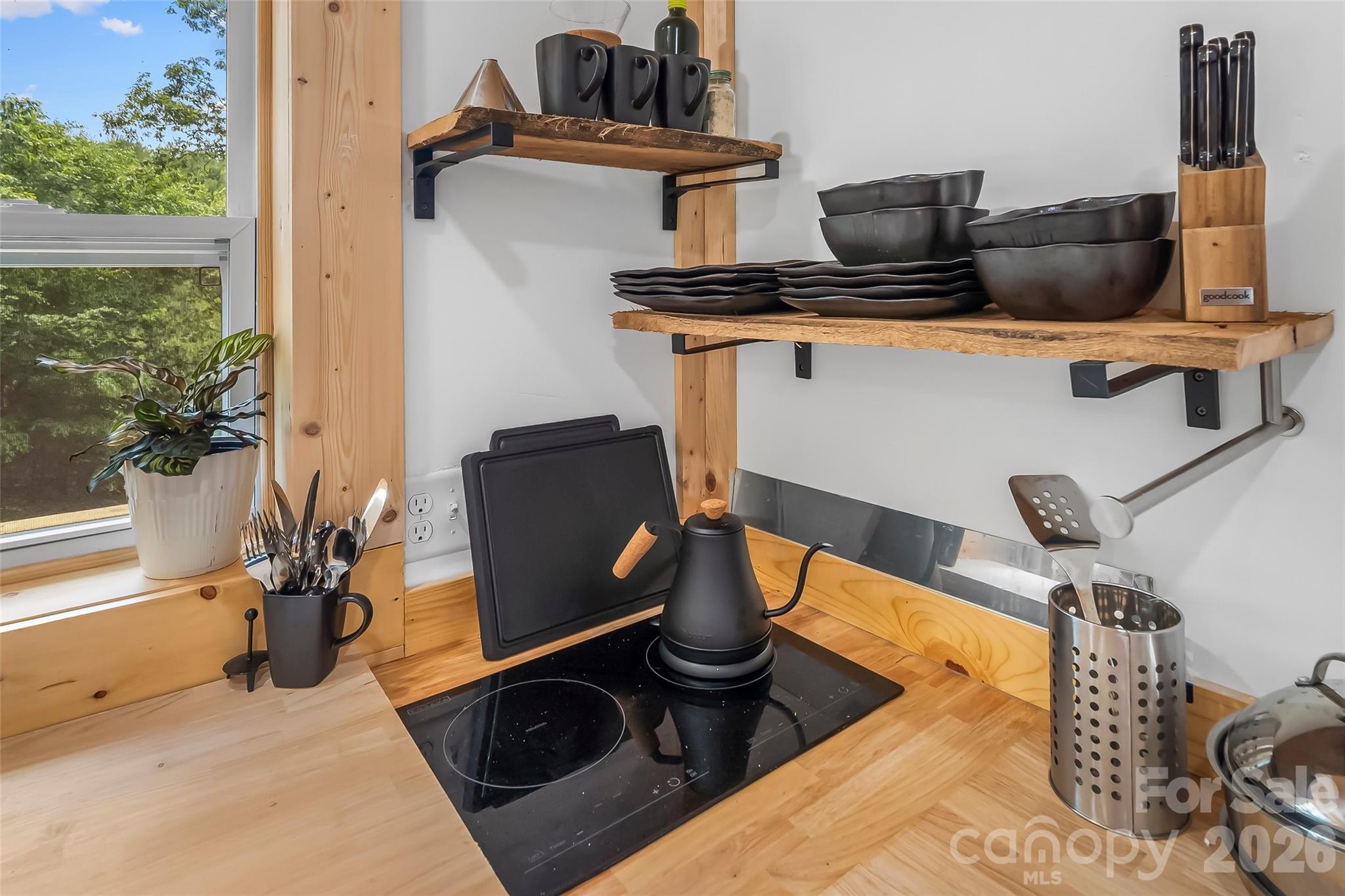 678 Forest Lake Heights Drive #2 — Nebo