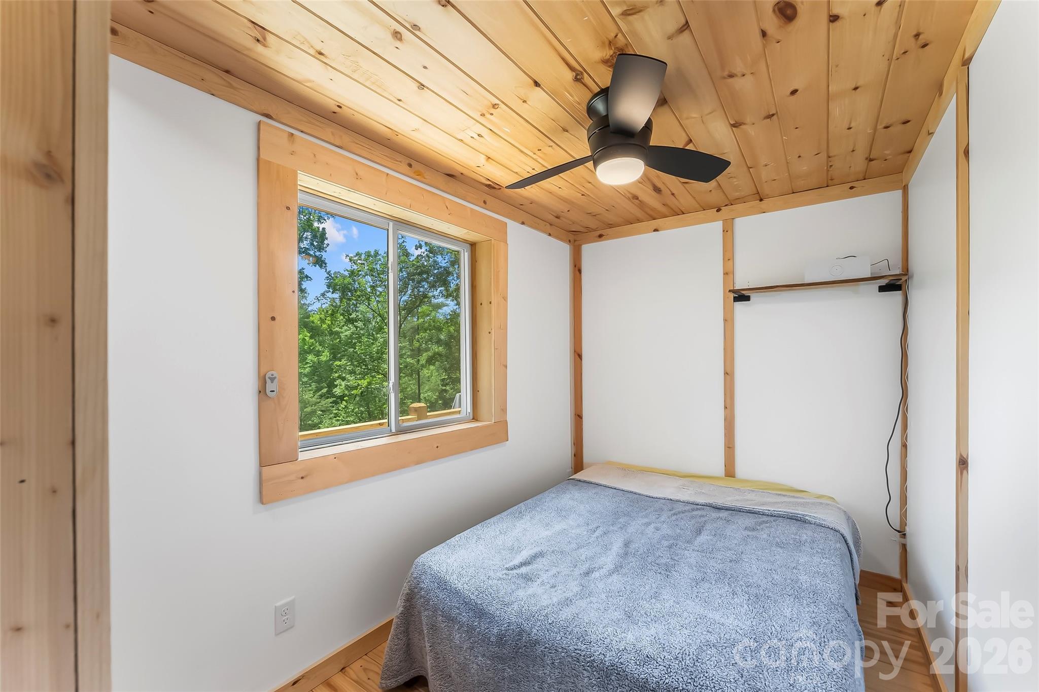 678 Forest Lake Heights Drive #2 — Nebo