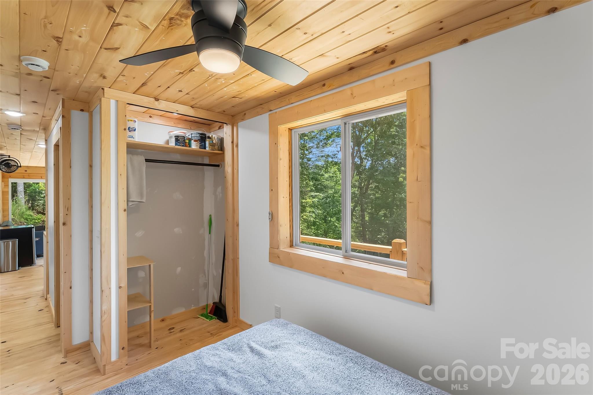 678 Forest Lake Heights Drive #2 — Nebo