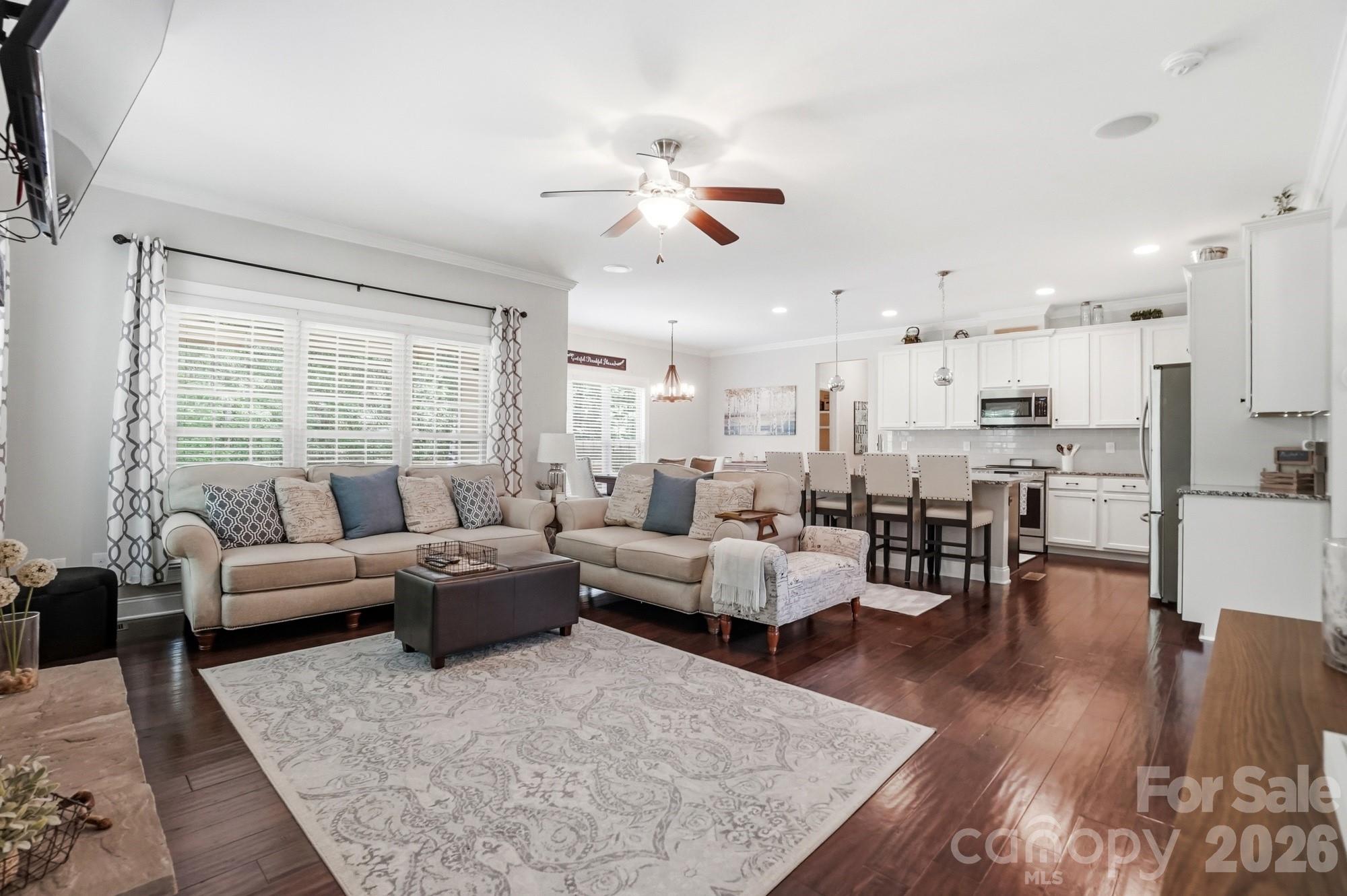 115 Delancy Street — Locust