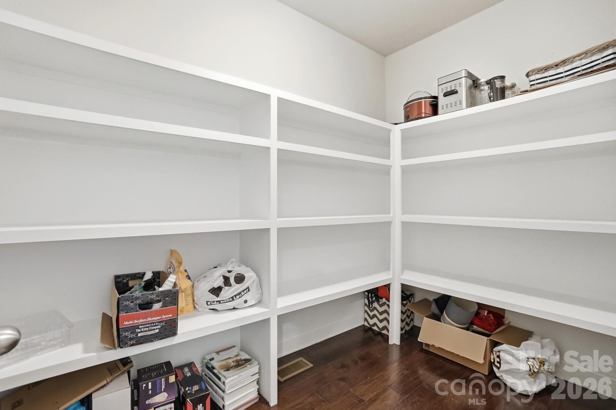 115 Delancy Street — Locust