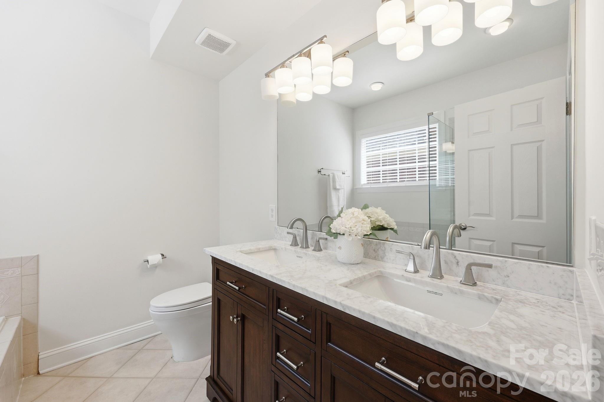 9329 Uxbridge Lane — Huntersville