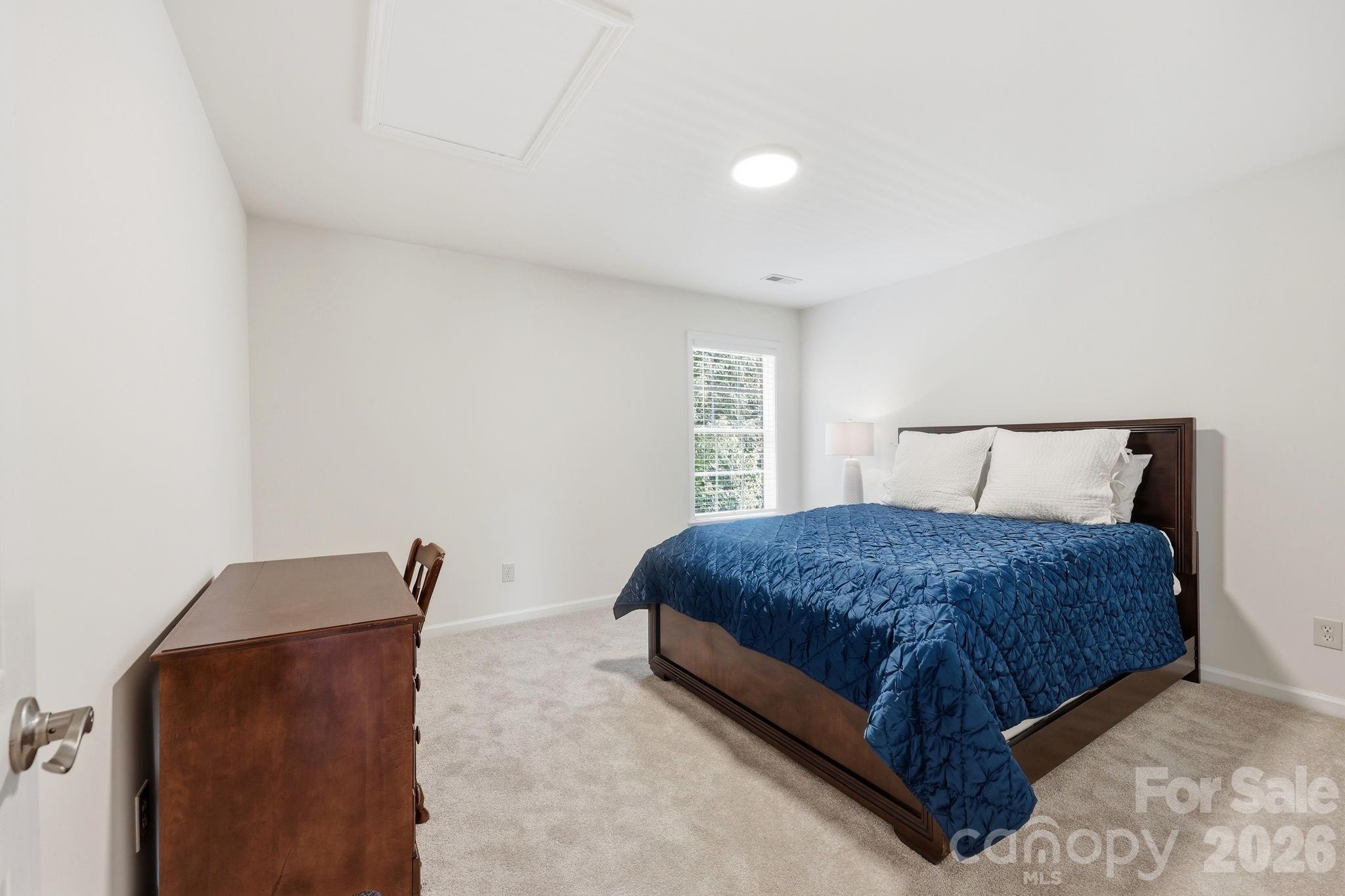 9329 Uxbridge Lane — Huntersville