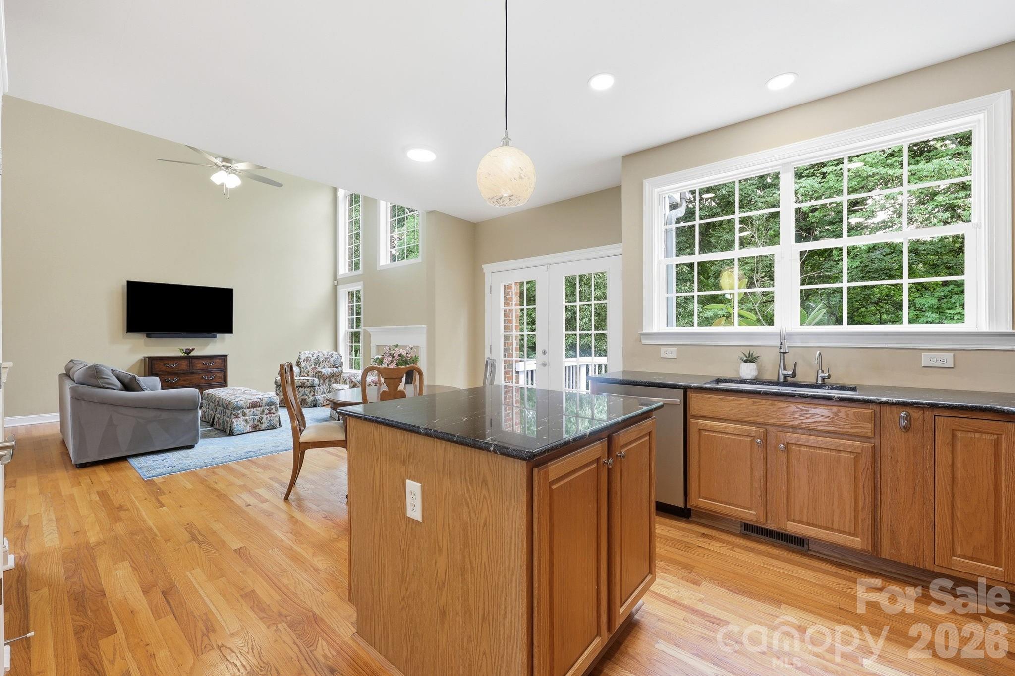 9329 Uxbridge Lane — Huntersville