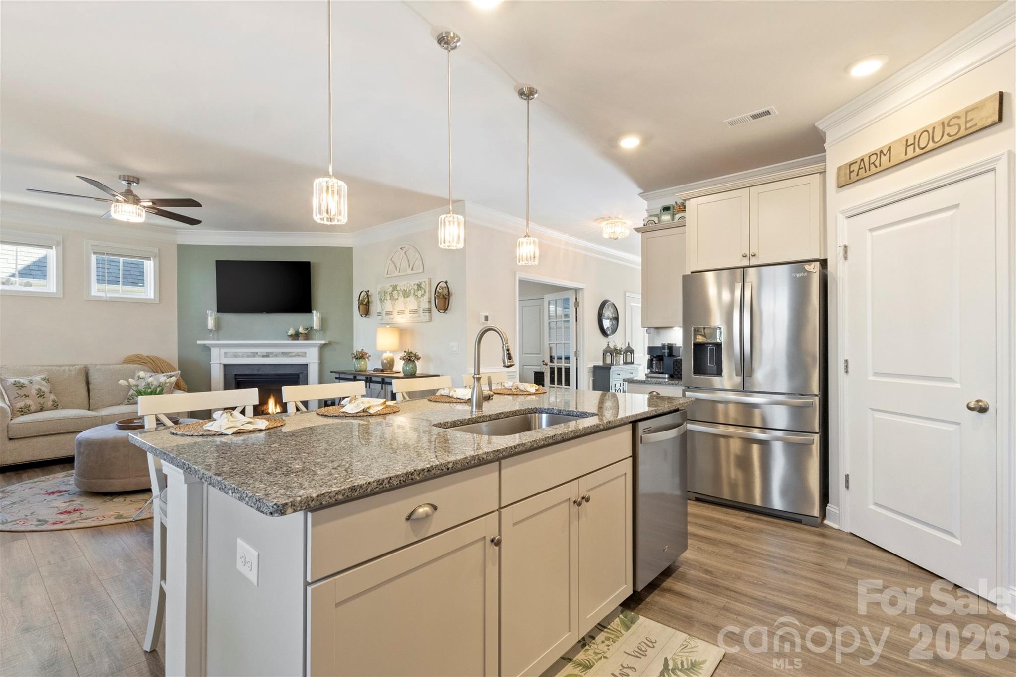 4023 Gozzi Drive — Iron Station