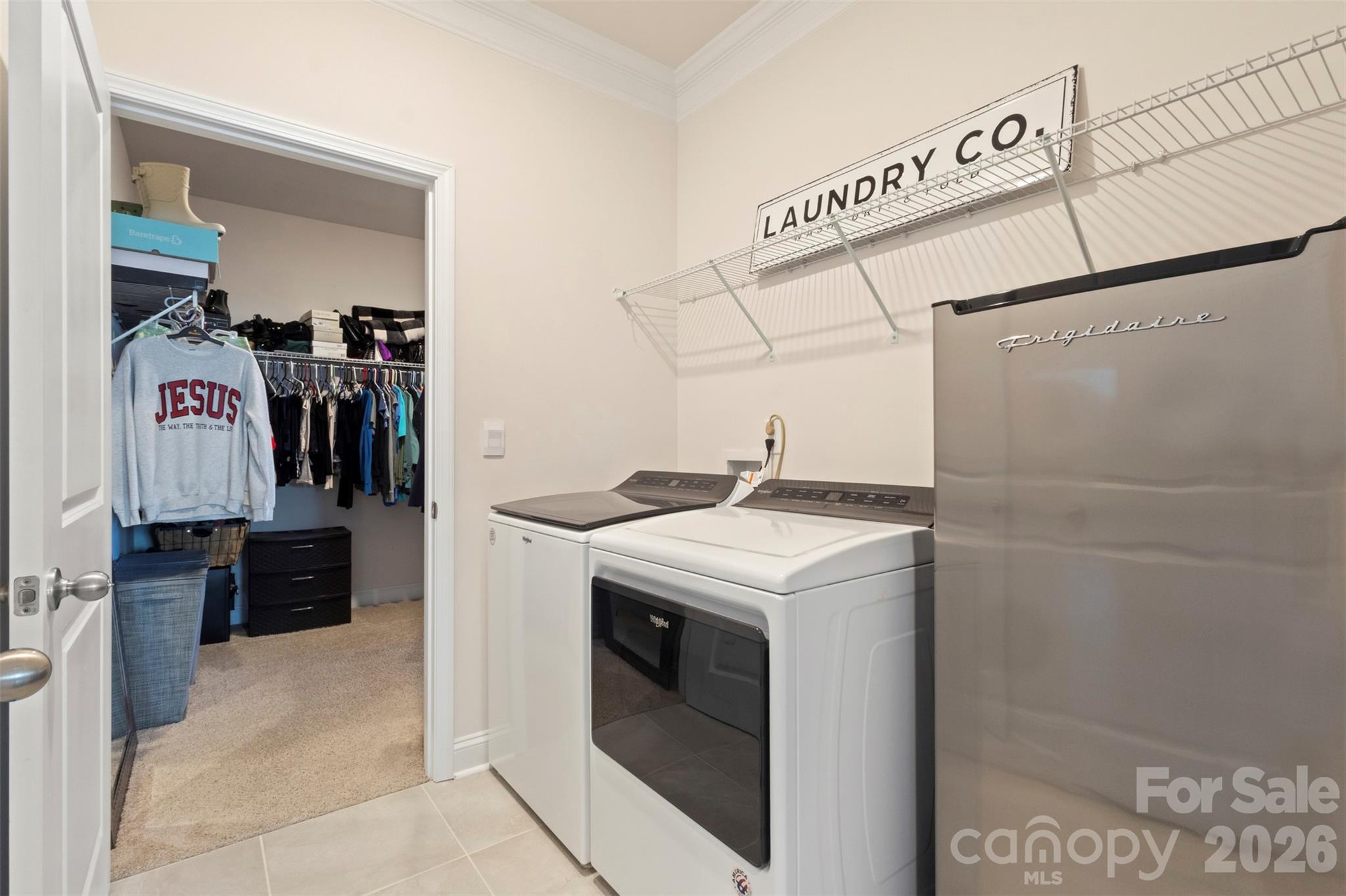 4023 Gozzi Drive — Iron Station