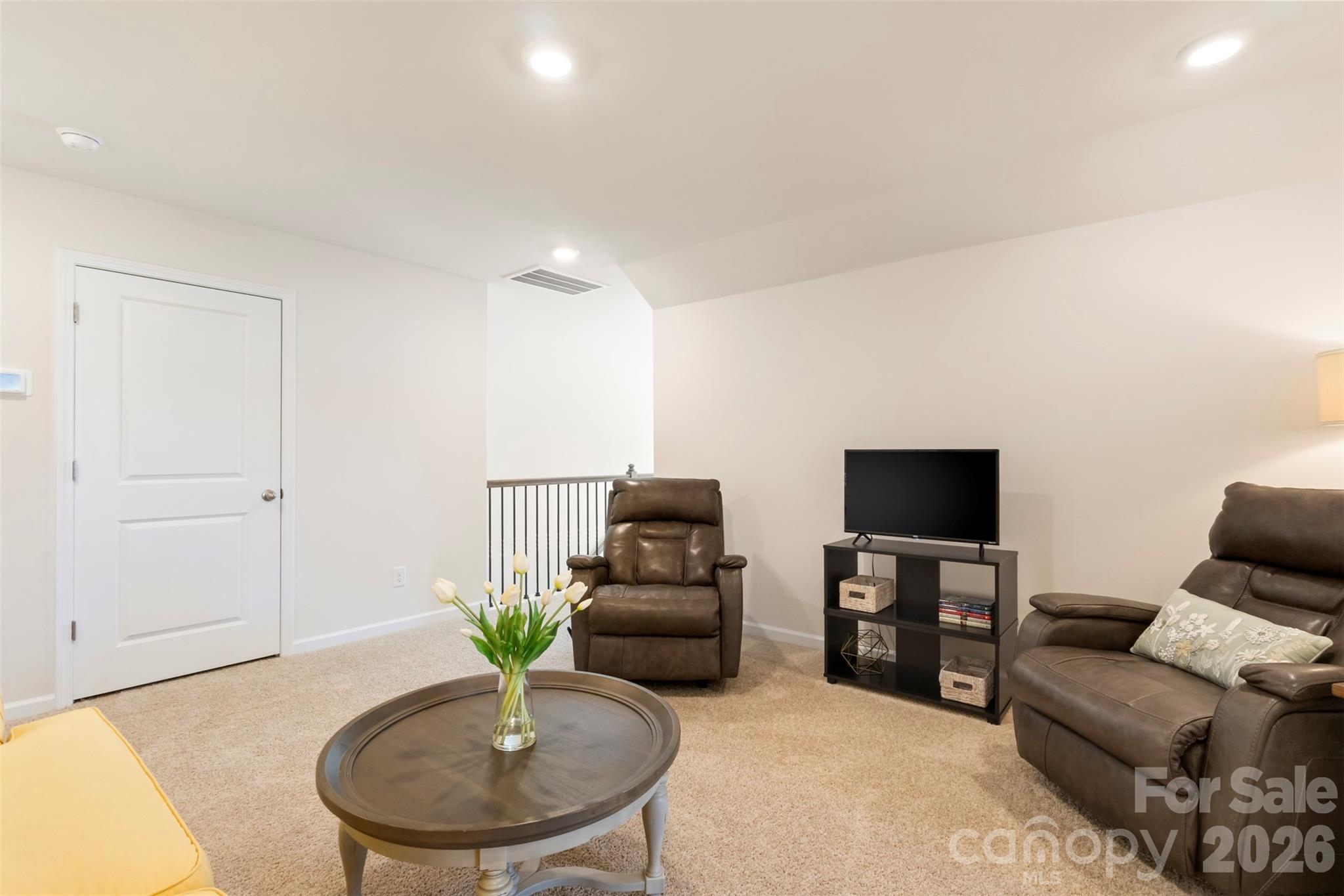 4023 Gozzi Drive — Iron Station