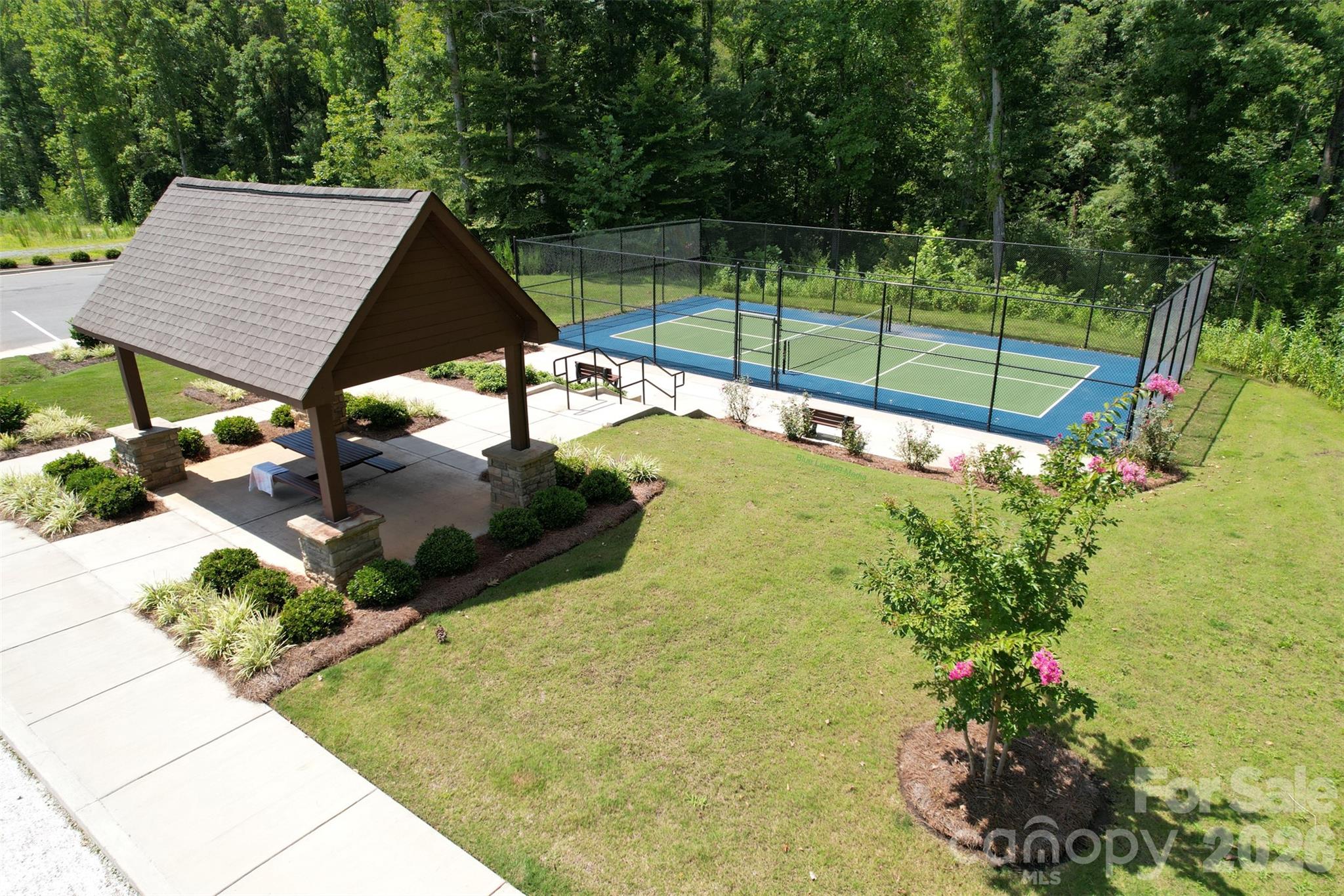 4023 Gozzi Drive — Iron Station