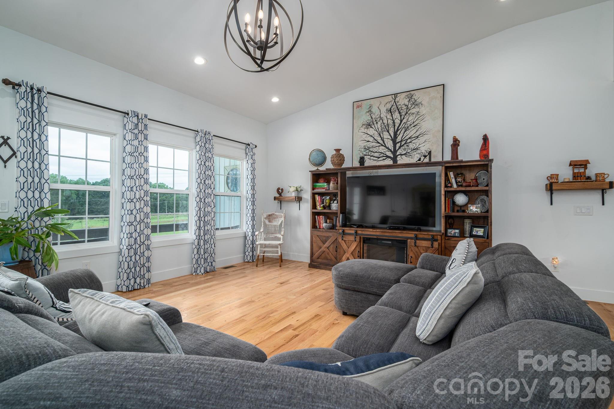 1484 Null Road — Lincolnton