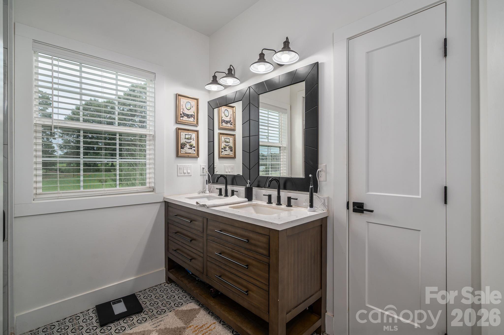 1484 Null Road — Lincolnton