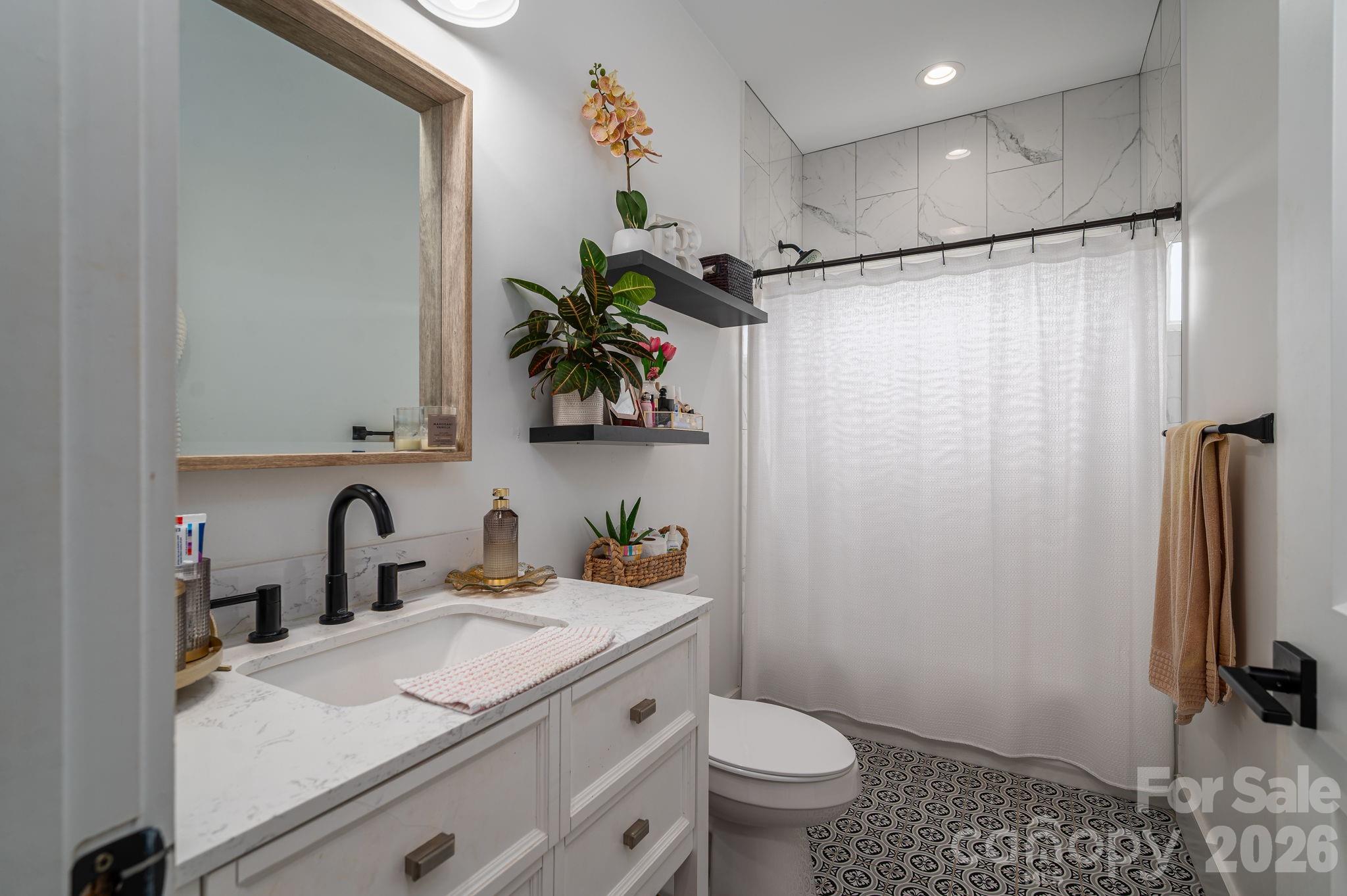 1484 Null Road — Lincolnton