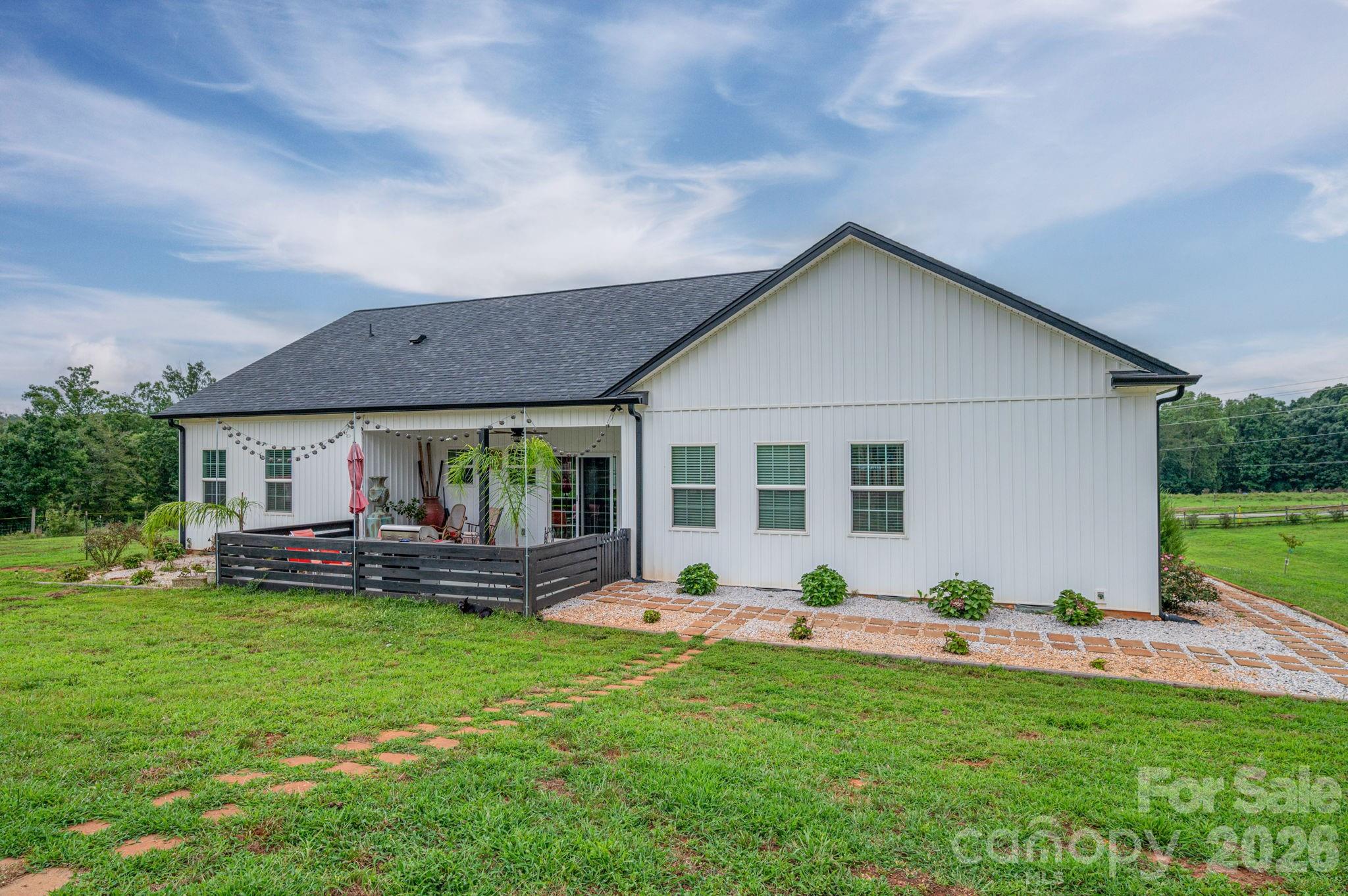 1484 Null Road — Lincolnton