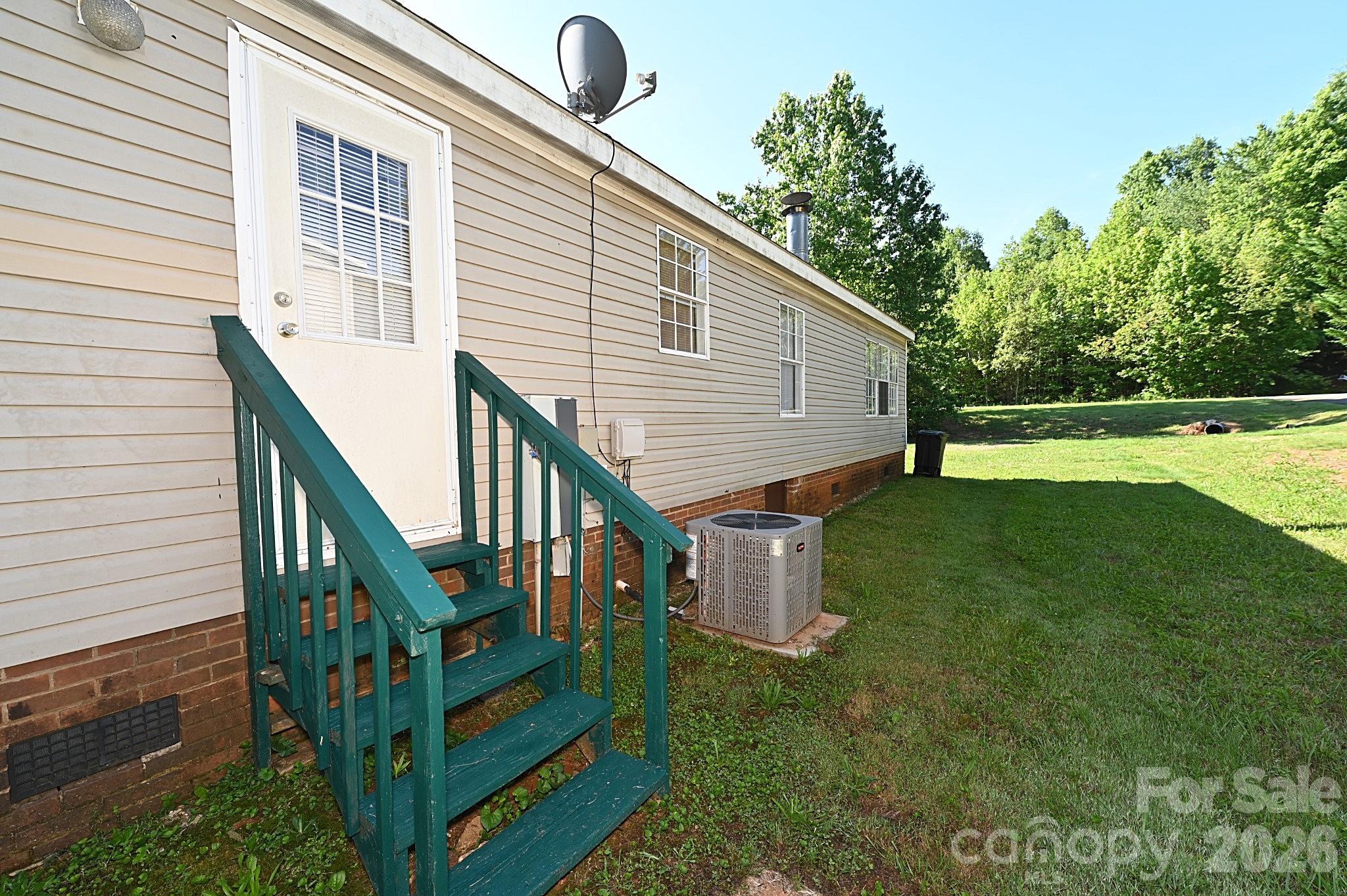 2835 Grace Hill Drive — Granite Falls