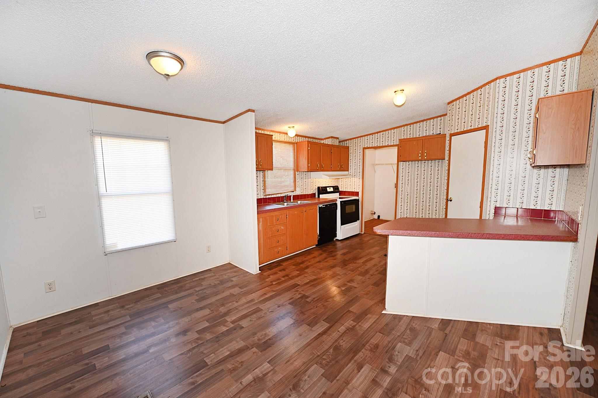 2835 Grace Hill Drive — Granite Falls