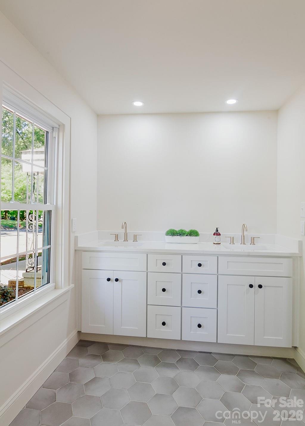 398 Park Road — Albemarle