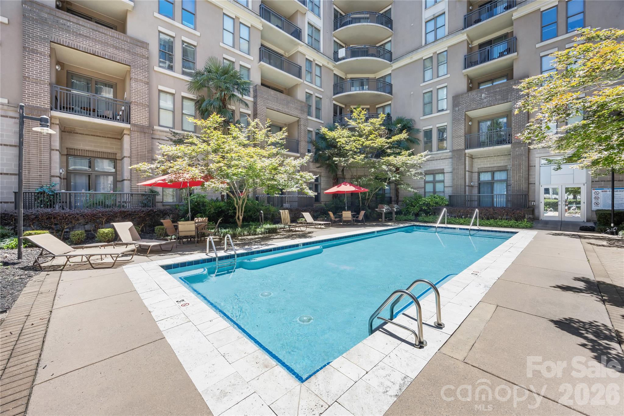 718 W Trade Street #603 — Charlotte