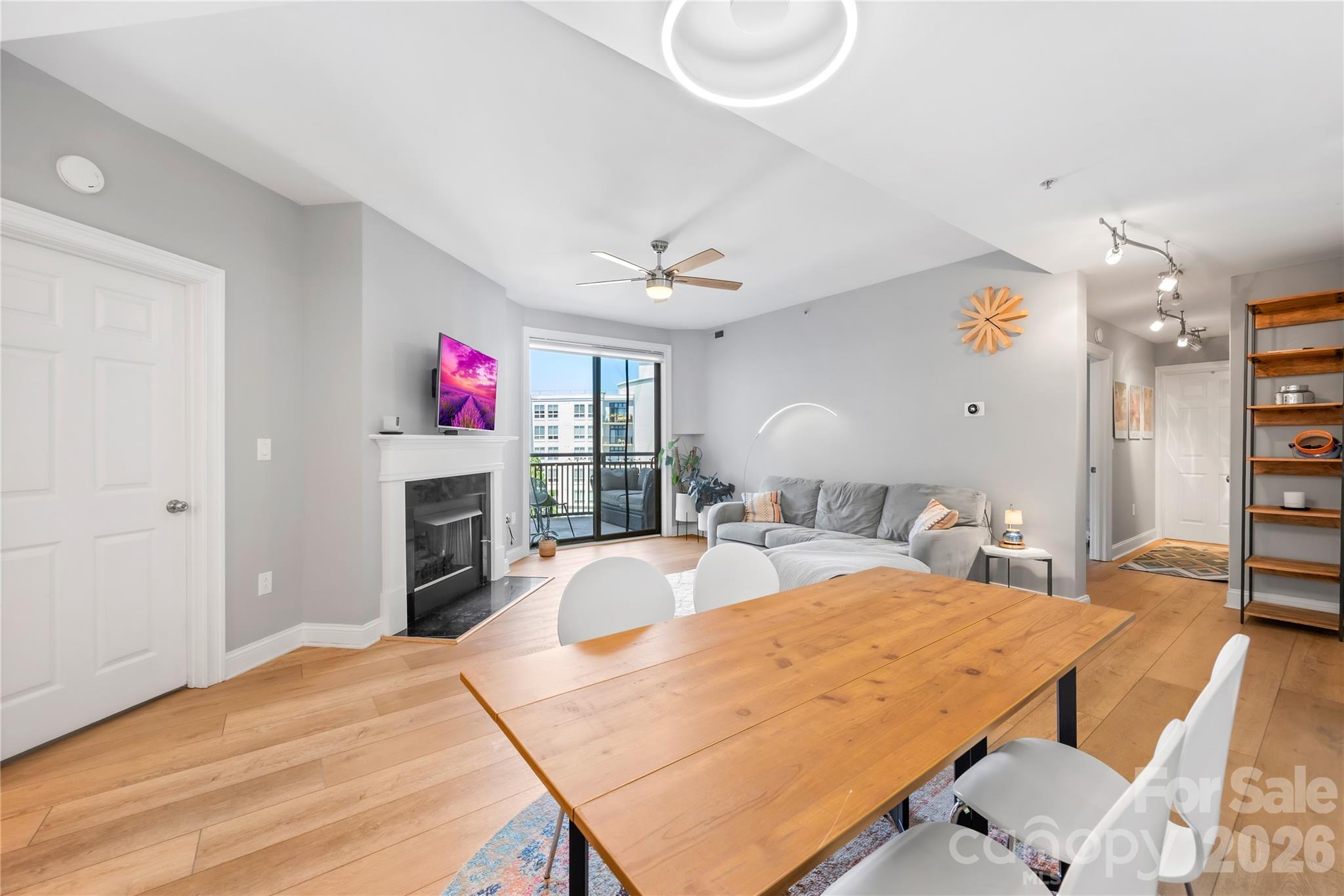 718 W Trade Street #603 — Charlotte