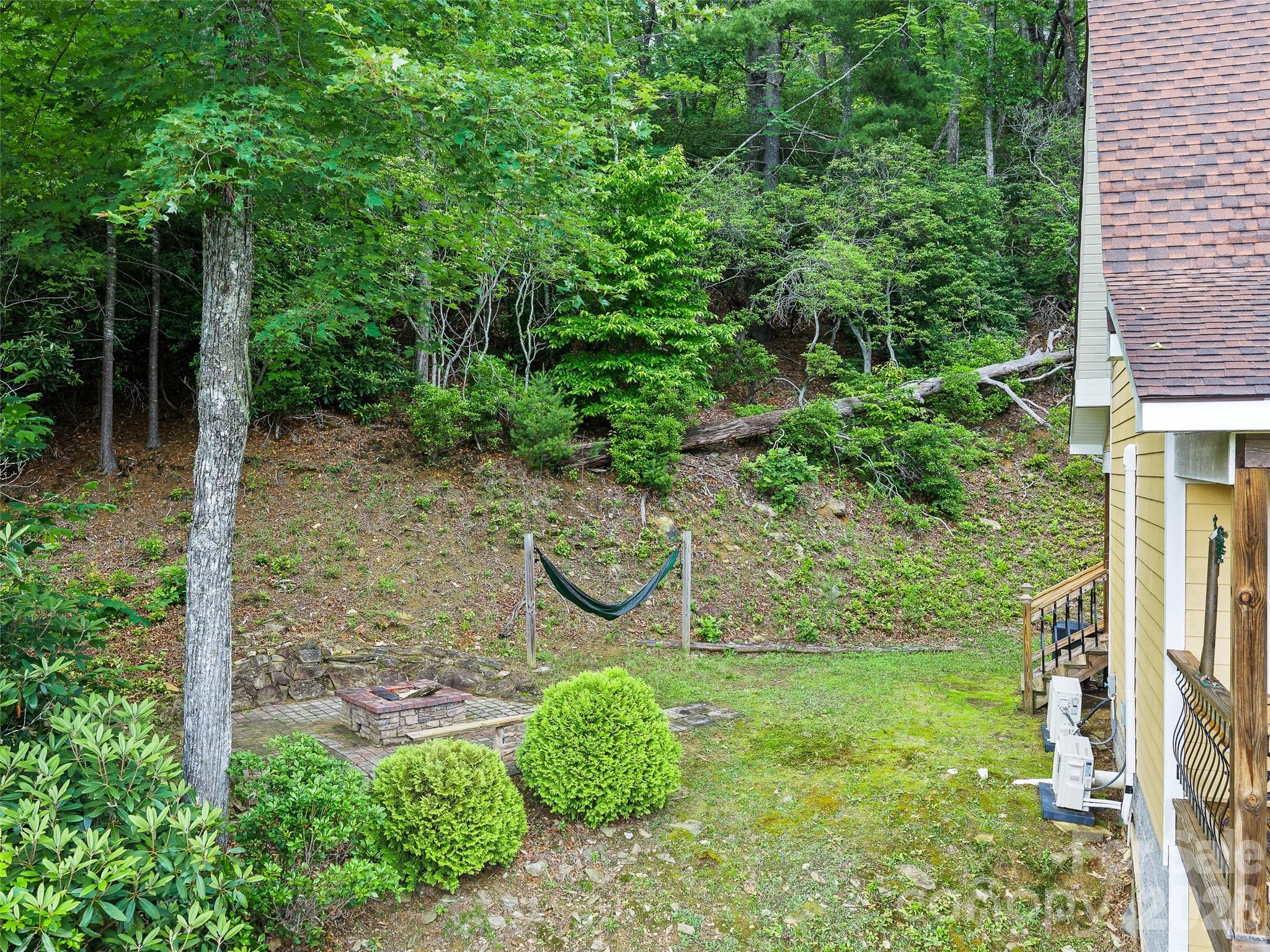 226 Orchard View Trail — Spruce Pine