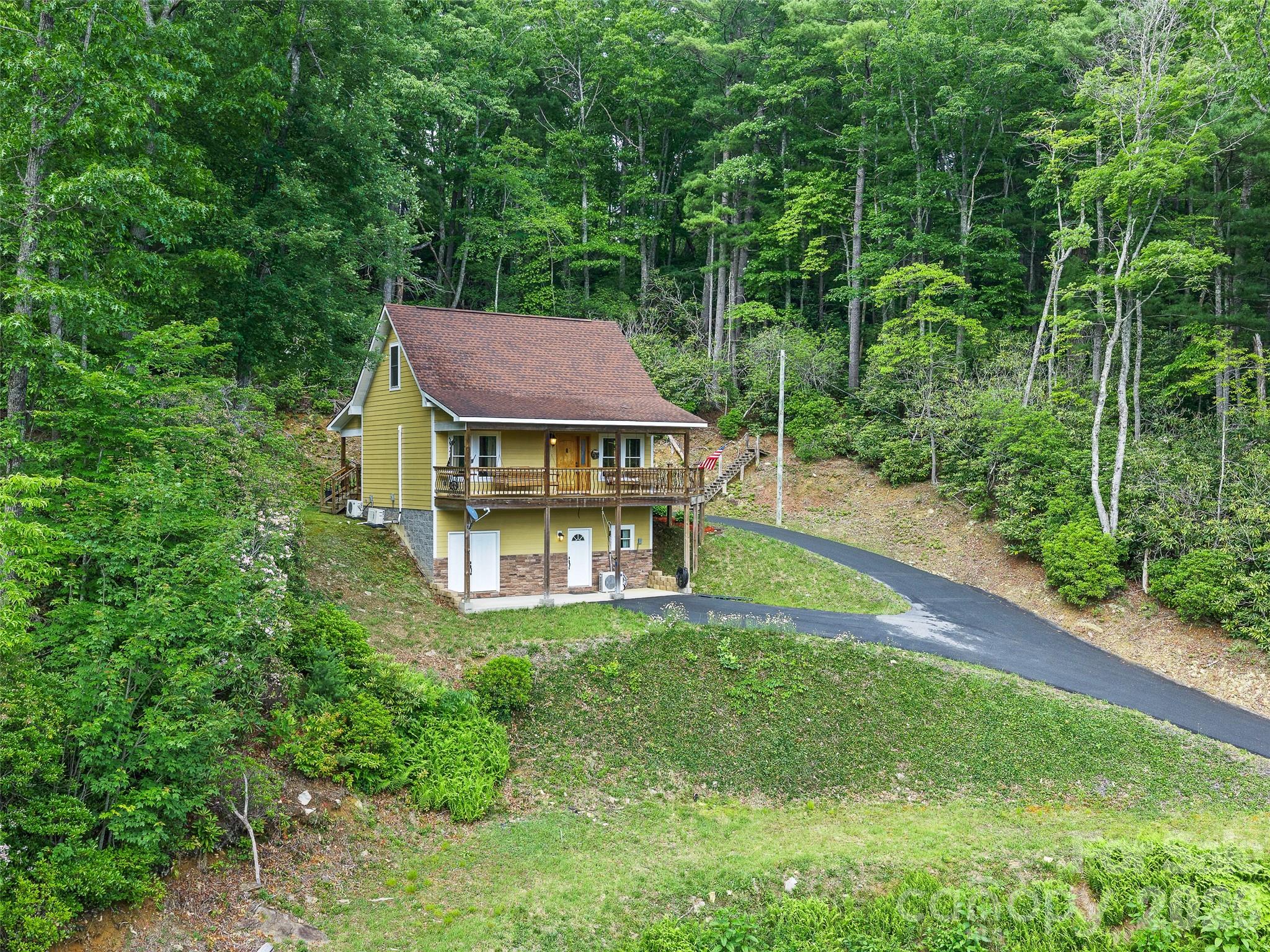 226 Orchard View Trail — Spruce Pine