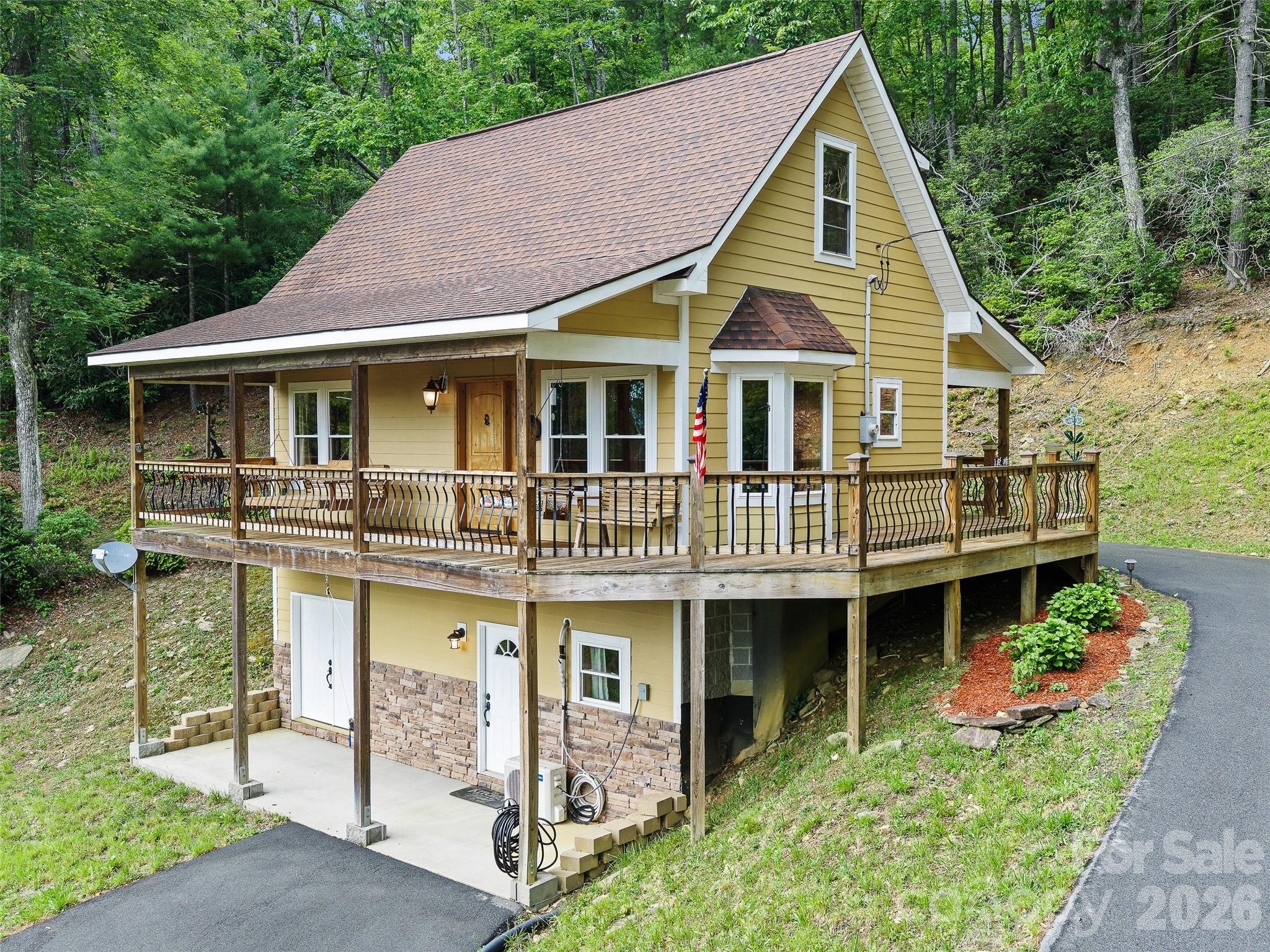 226 Orchard View Trail — Spruce Pine