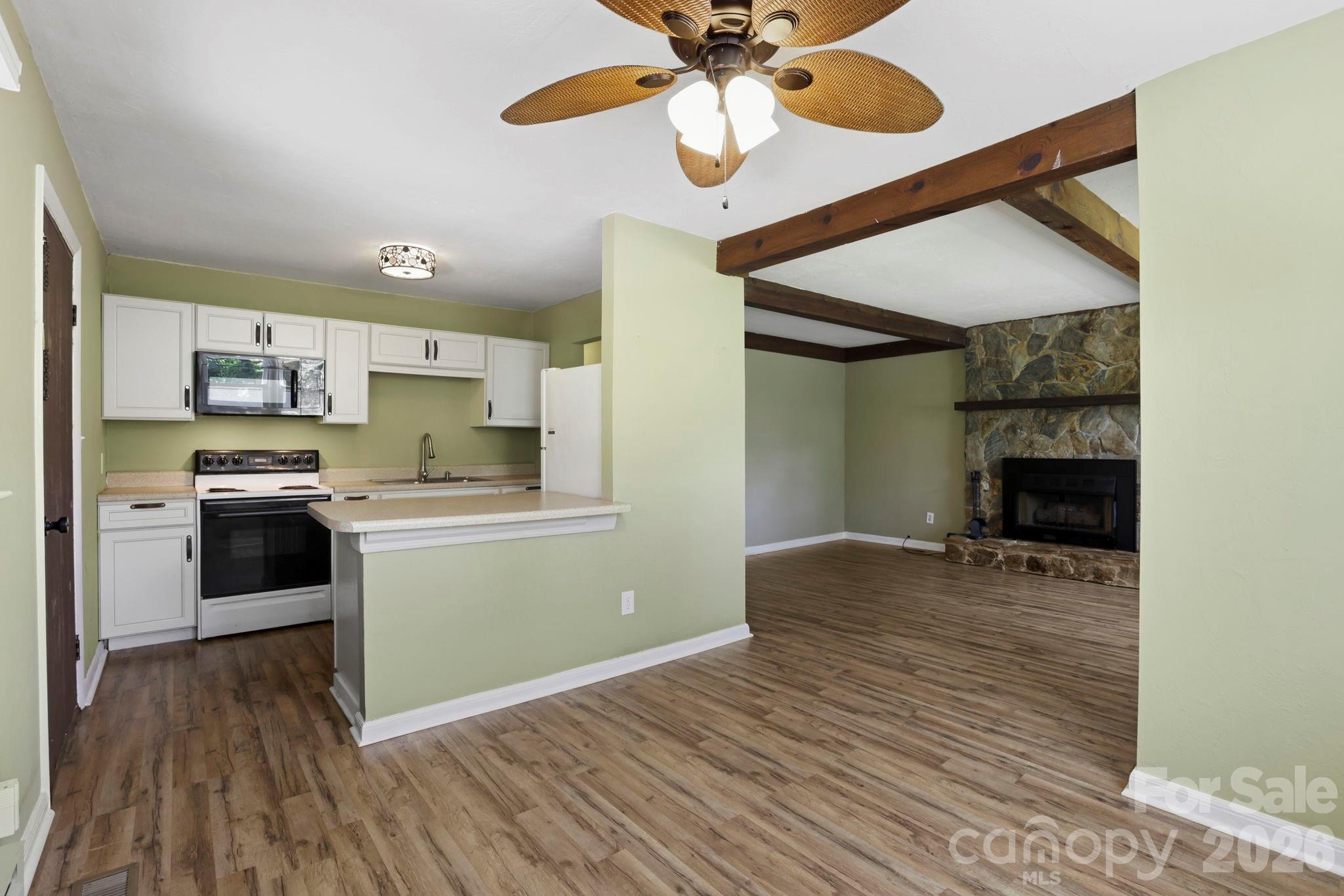 112 Forest Cove — Rutherfordton