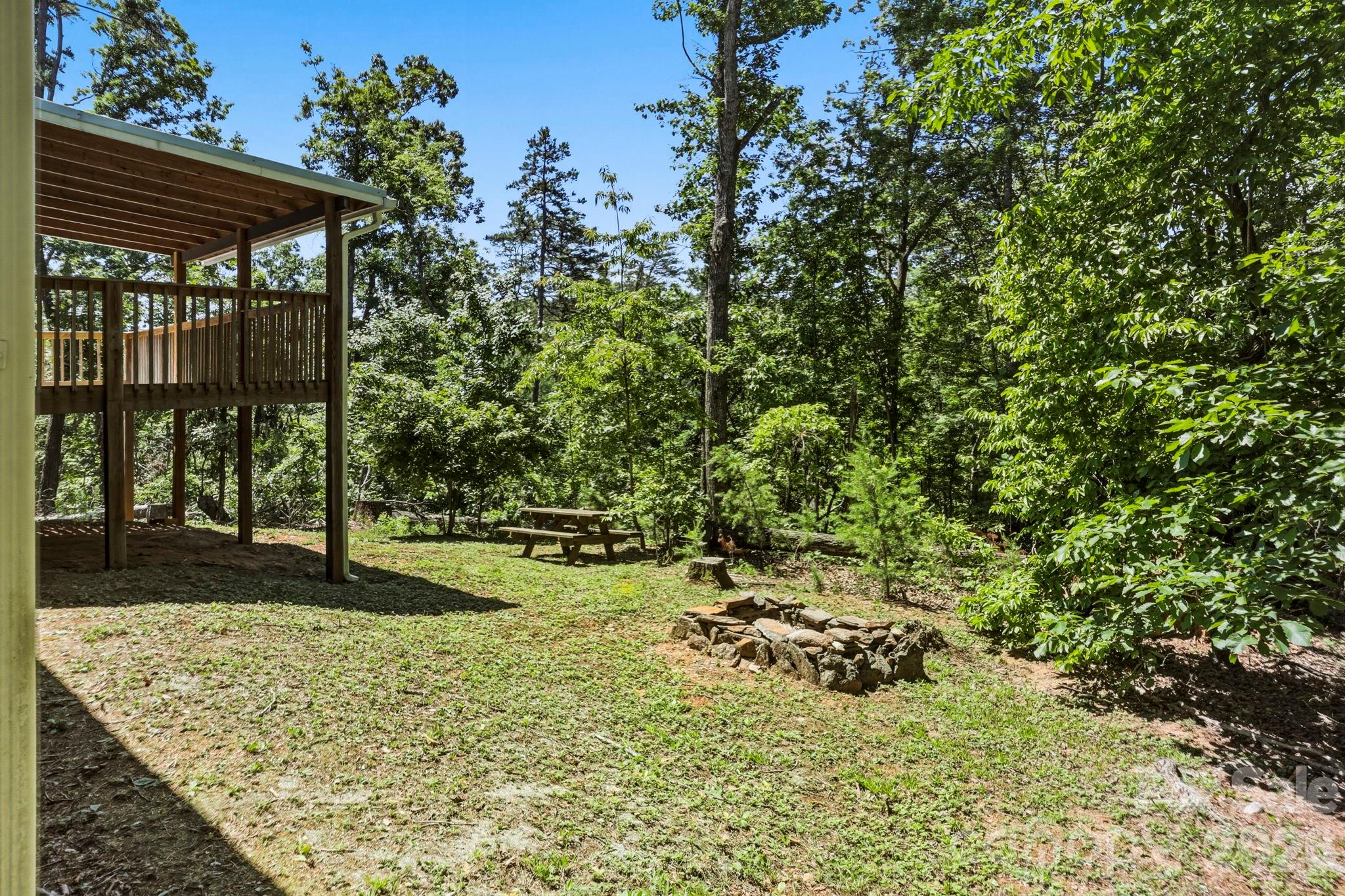 112 Forest Cove — Rutherfordton