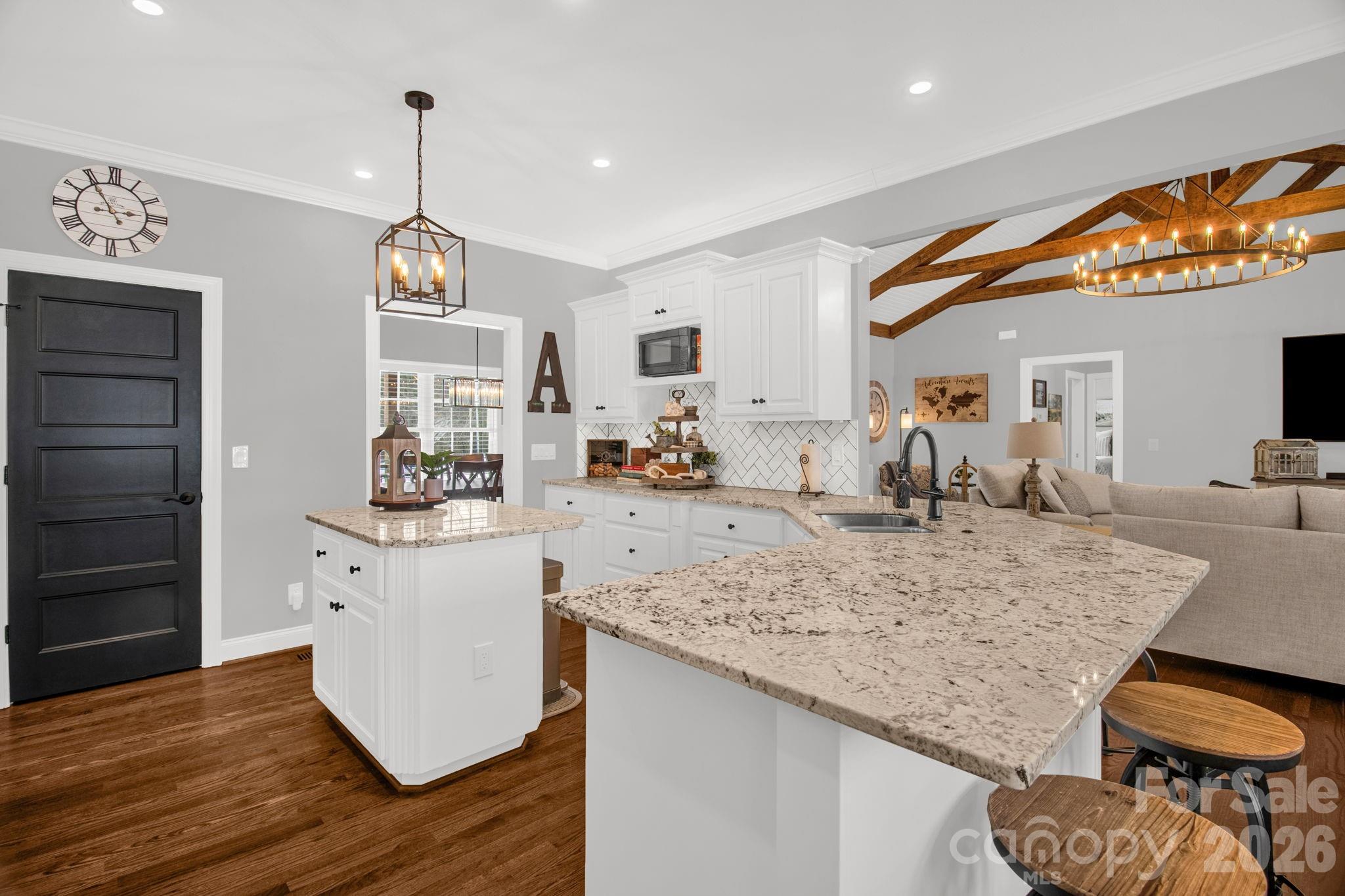 1545 Sides Road — Salisbury