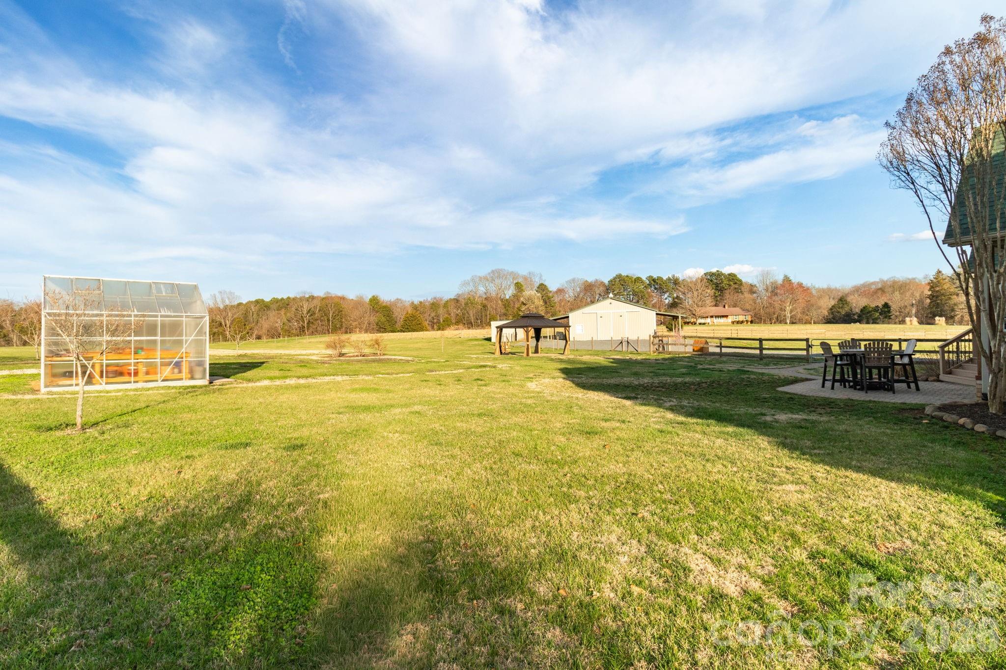 1545 Sides Road — Salisbury