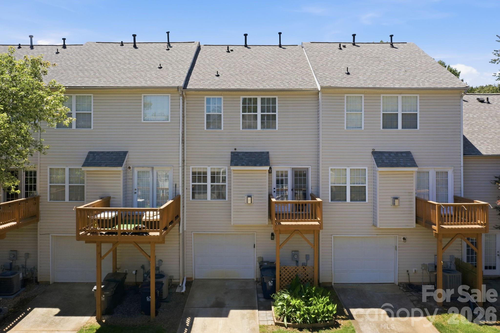 6721 Mountain Majesty Way — Huntersville