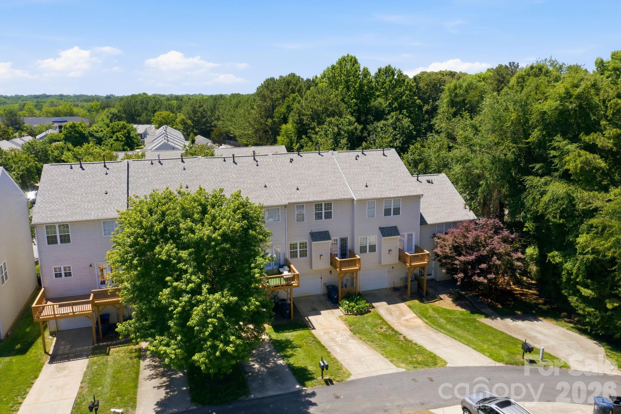 6721 Mountain Majesty Way — Huntersville