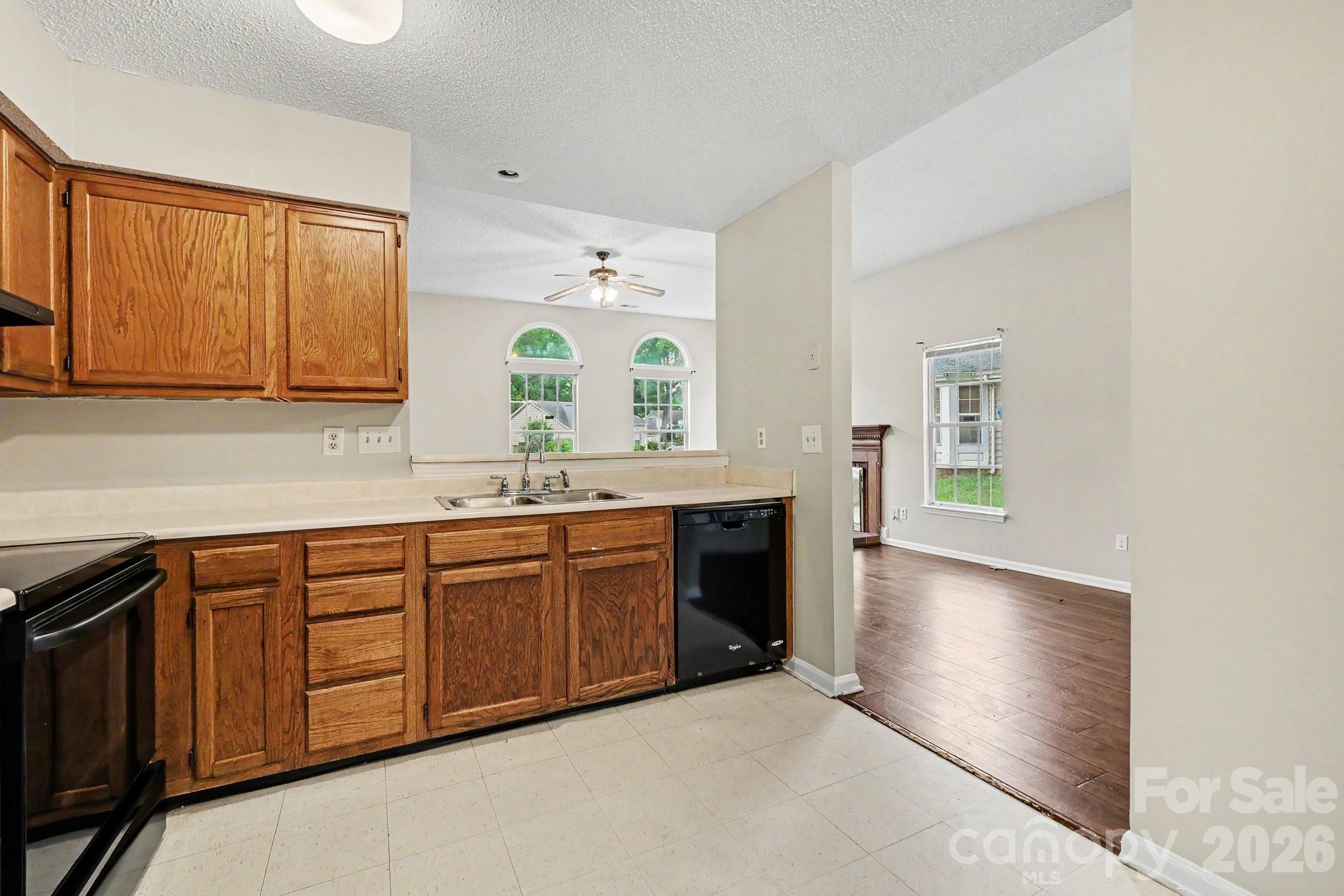 7925 Turquoise Drive — Charlotte