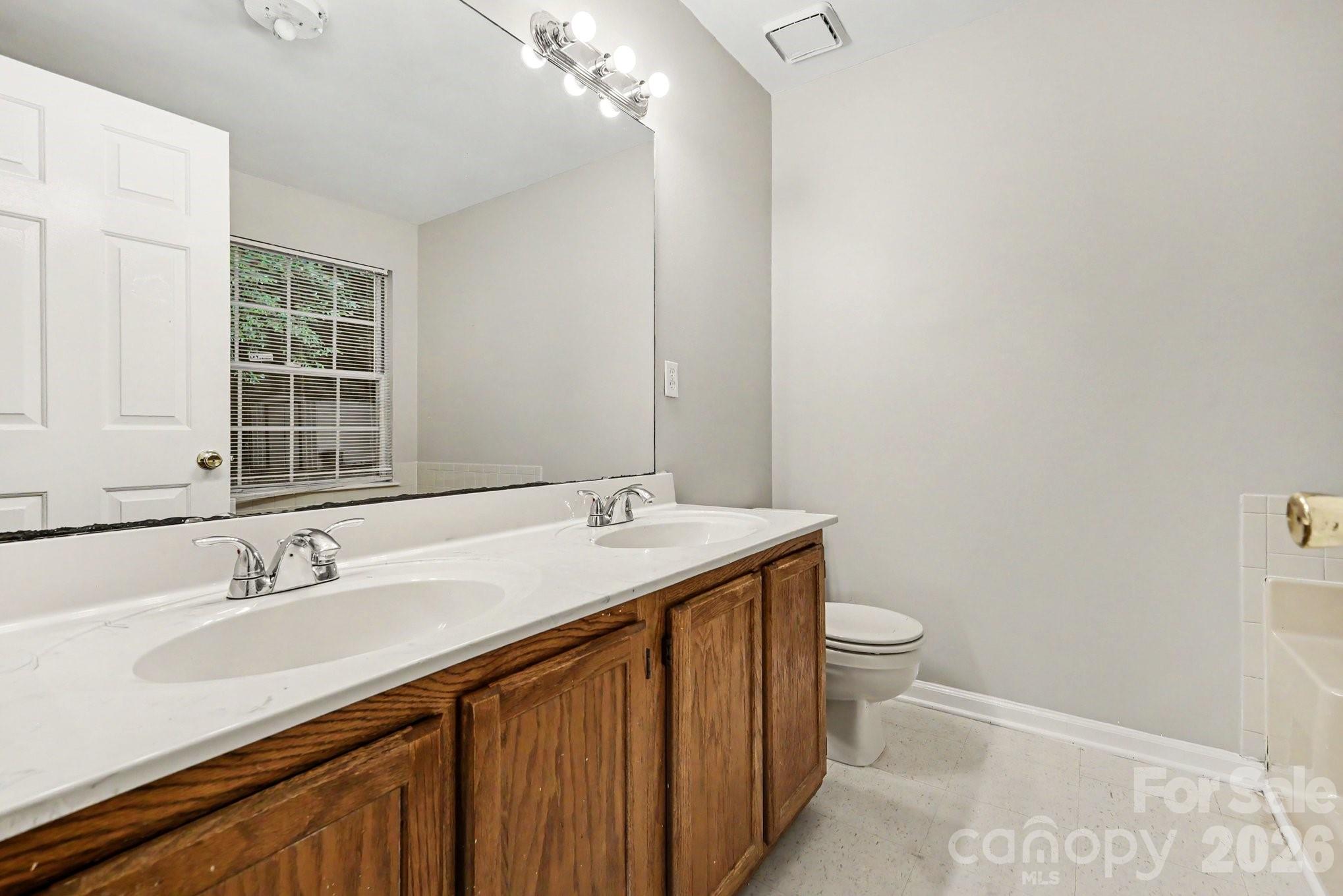 7925 Turquoise Drive — Charlotte