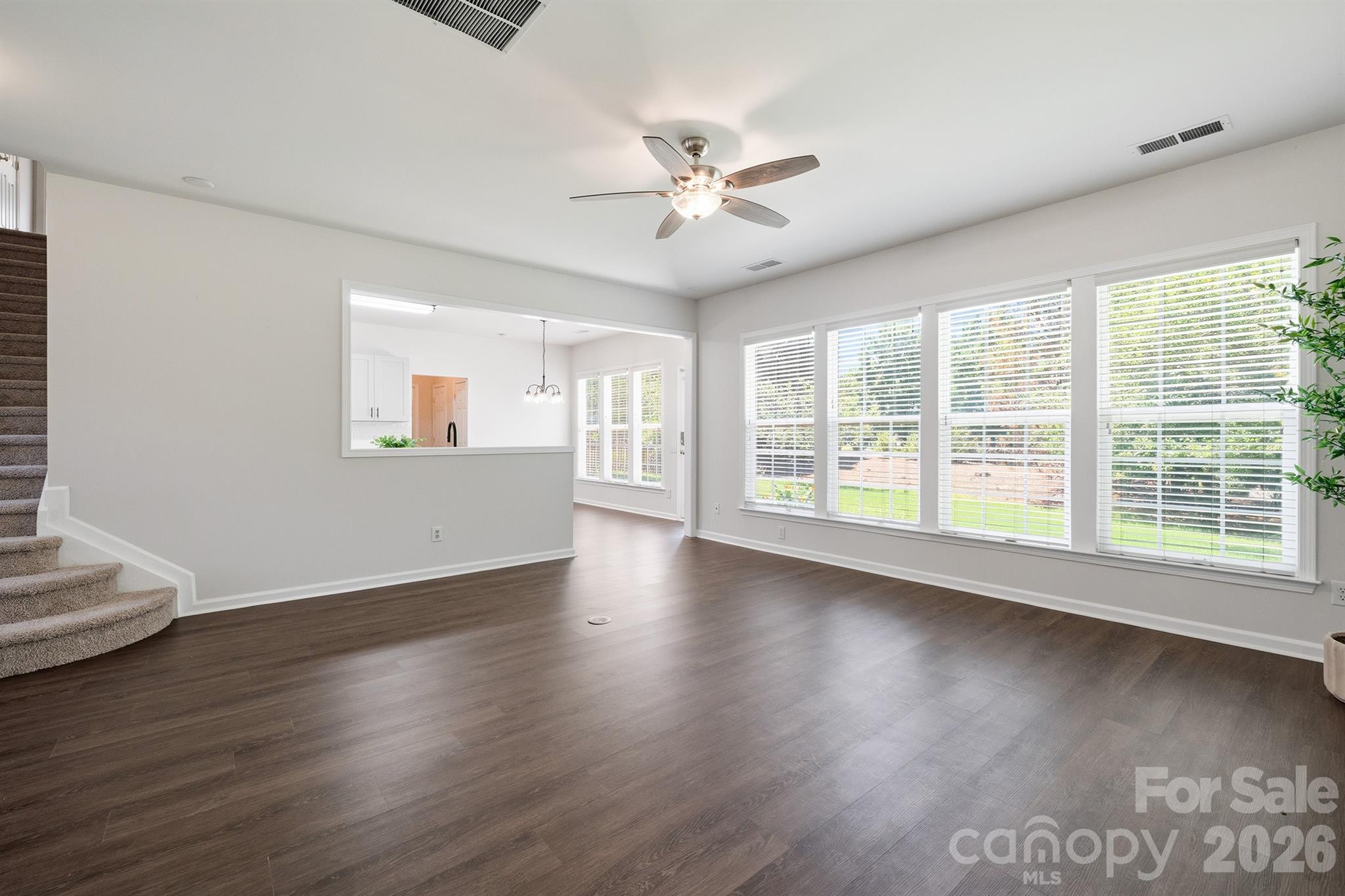 7633 Rathburn Lane — Charlotte