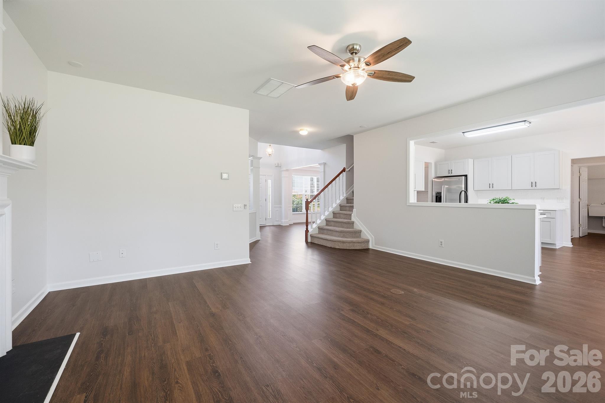 7633 Rathburn Lane — Charlotte