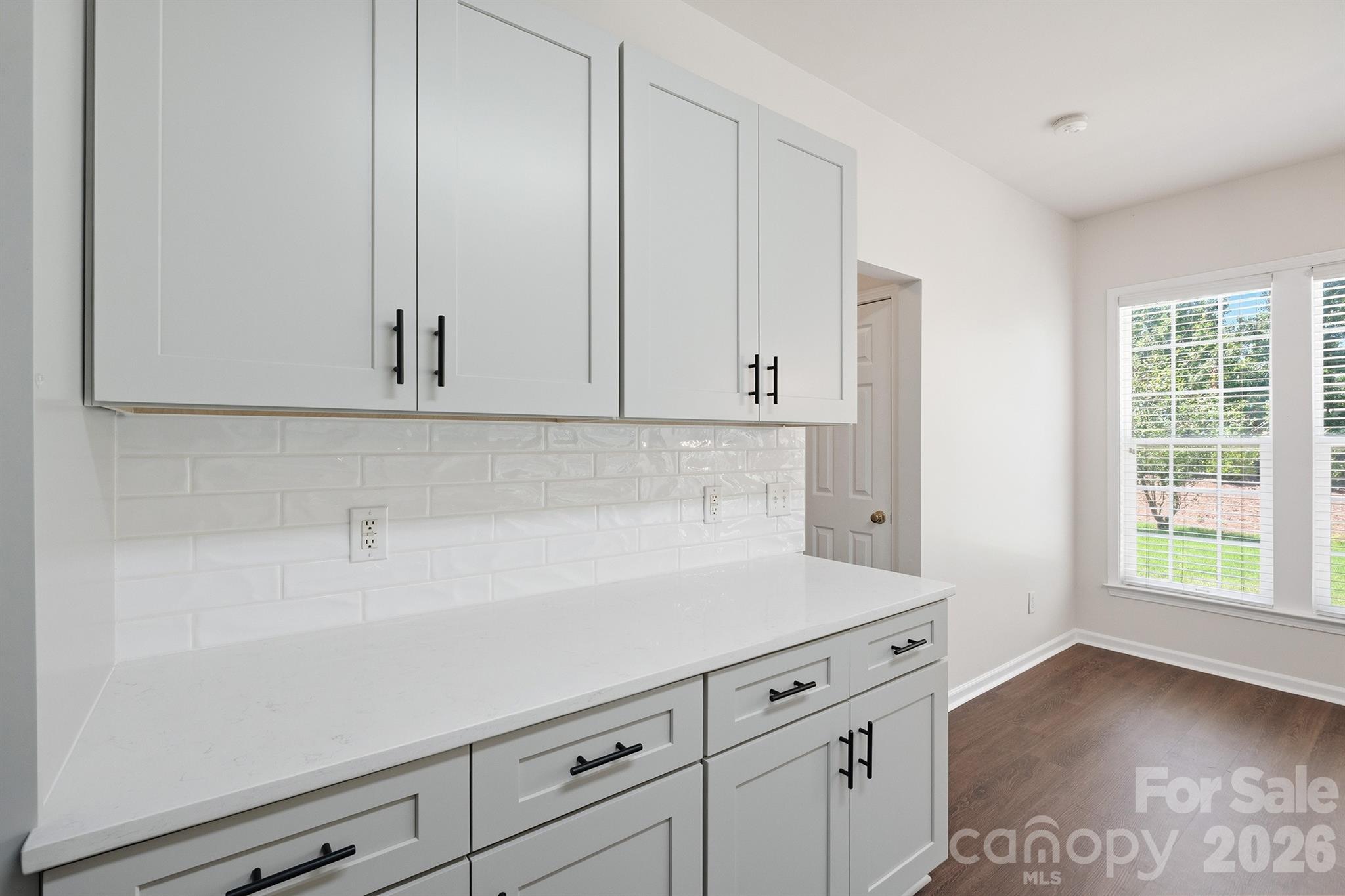 7633 Rathburn Lane — Charlotte