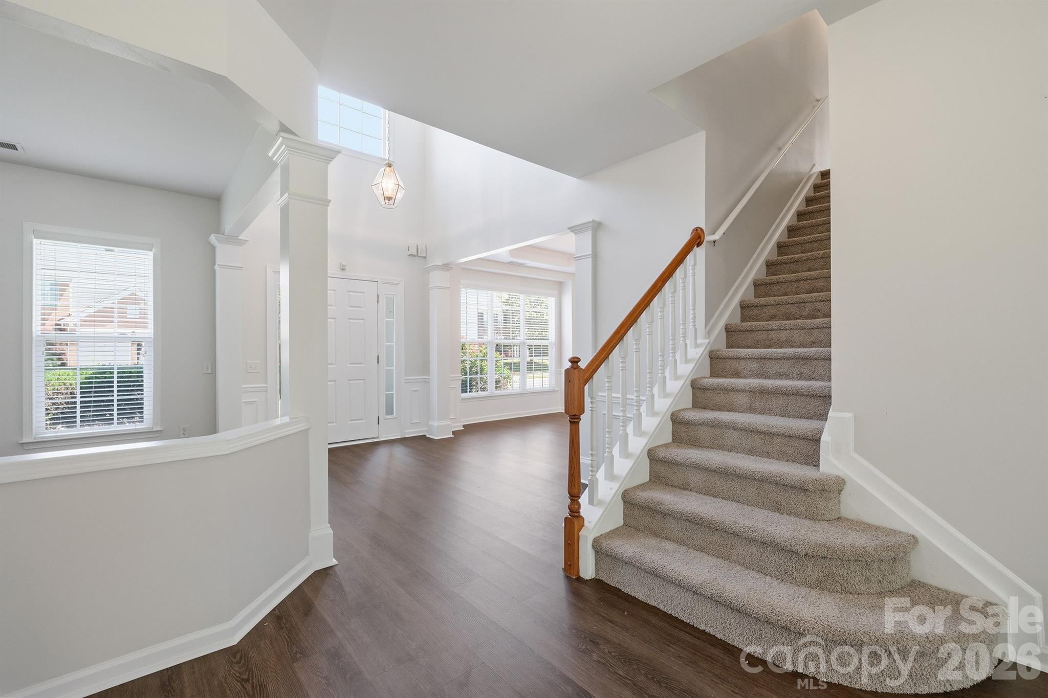 7633 Rathburn Lane — Charlotte