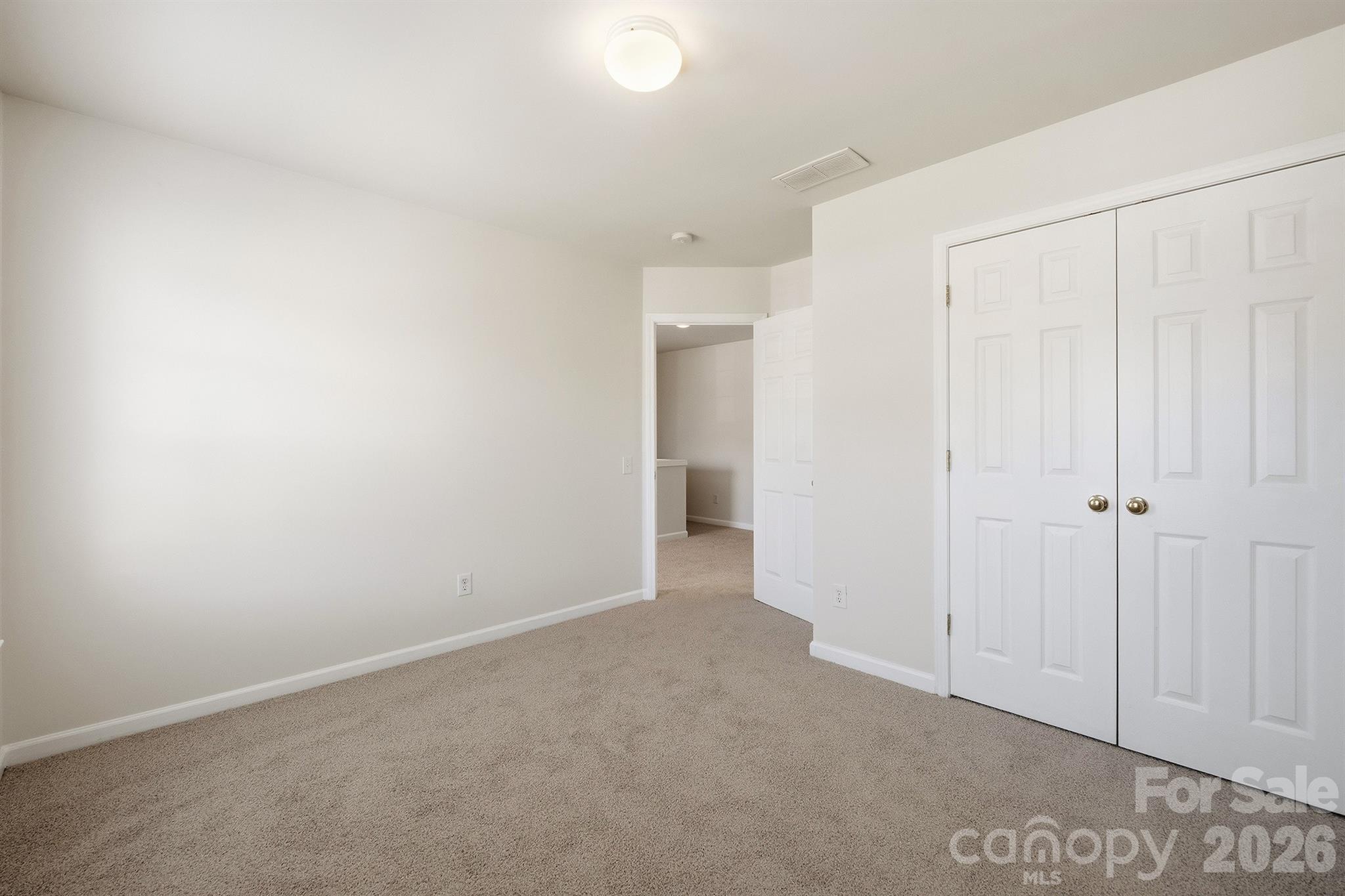 7633 Rathburn Lane — Charlotte