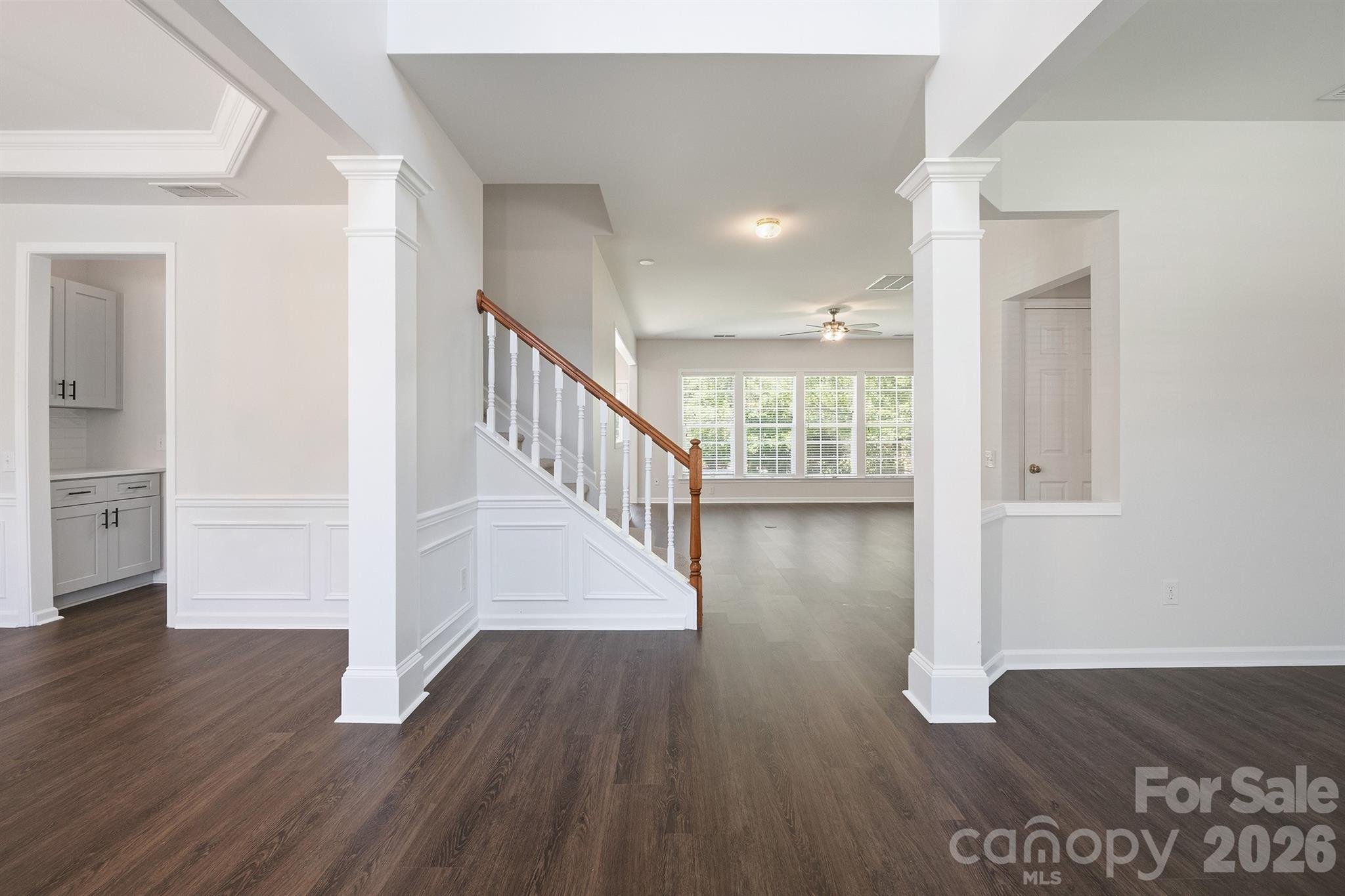 7633 Rathburn Lane — Charlotte