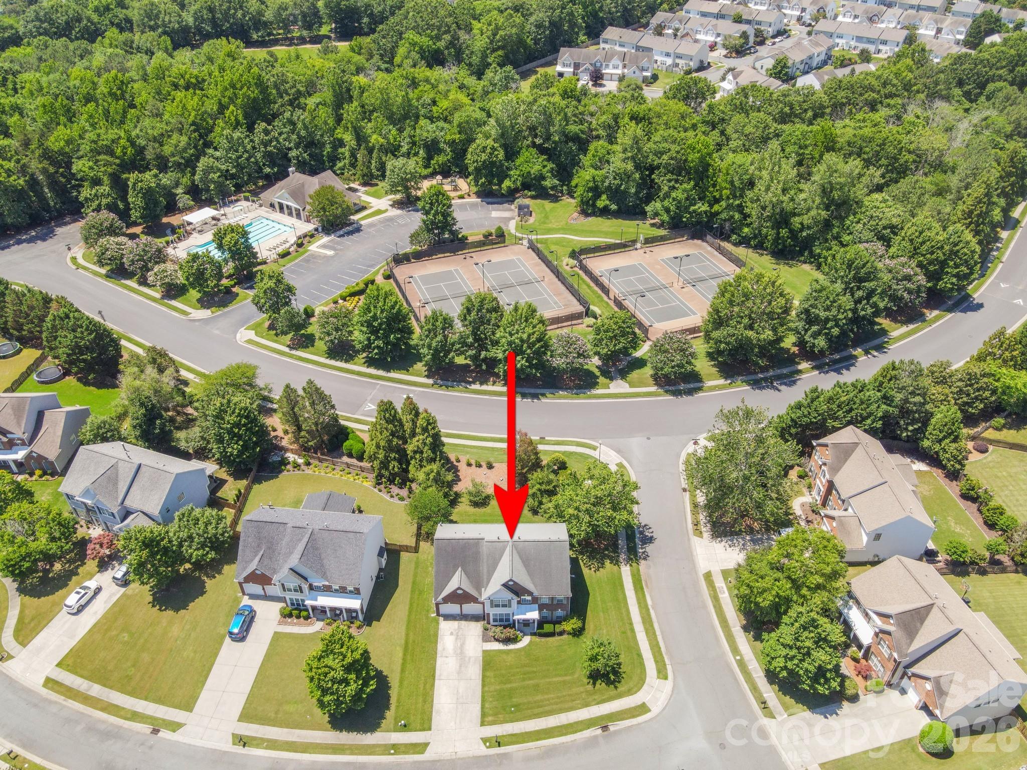 7633 Rathburn Lane — Charlotte