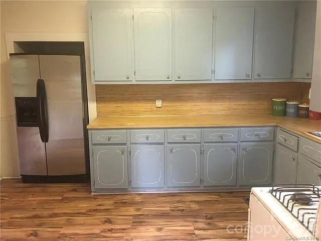 23 Lineberger Street — Lowell