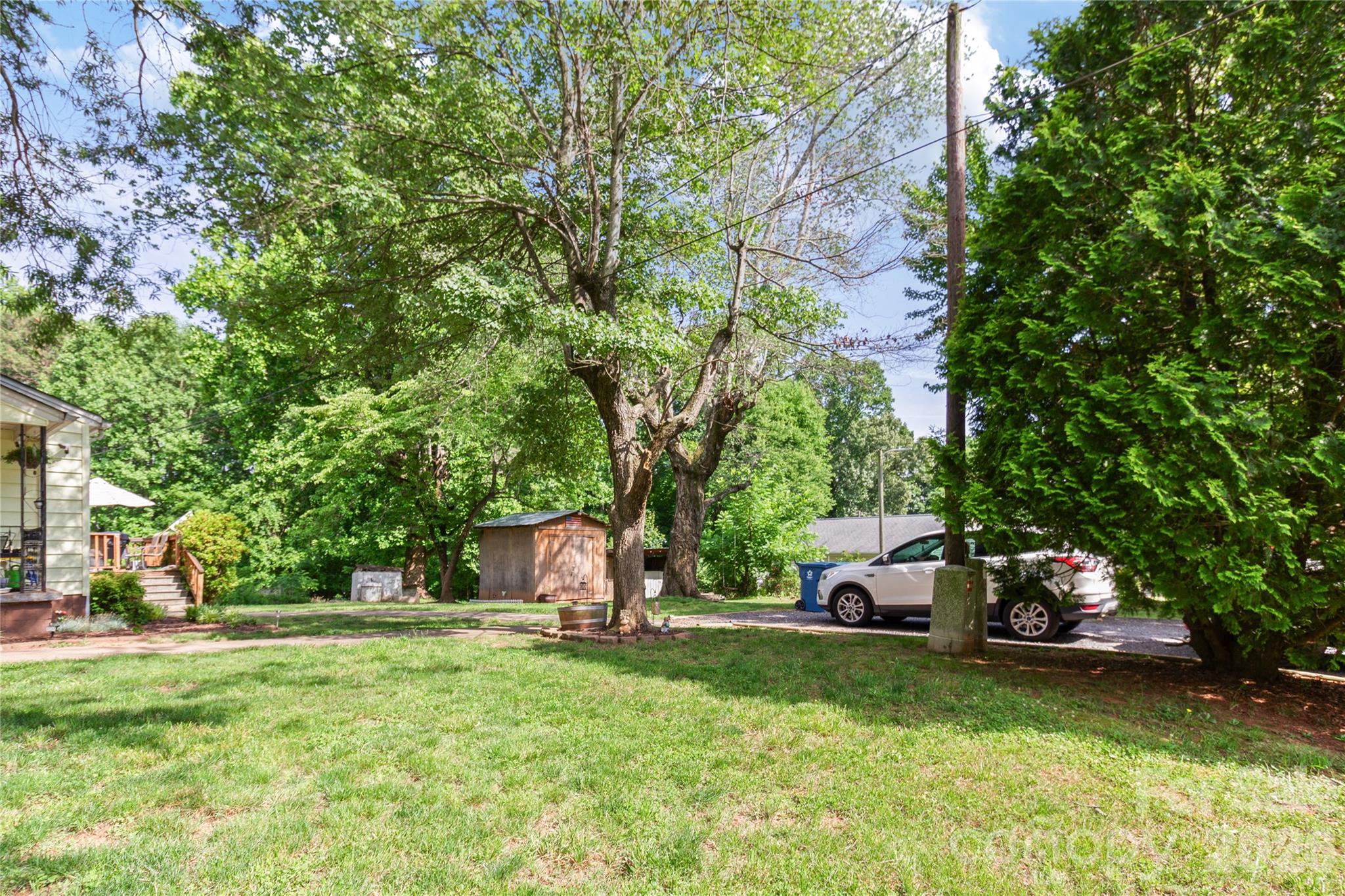173 Liberty Road — Mocksville