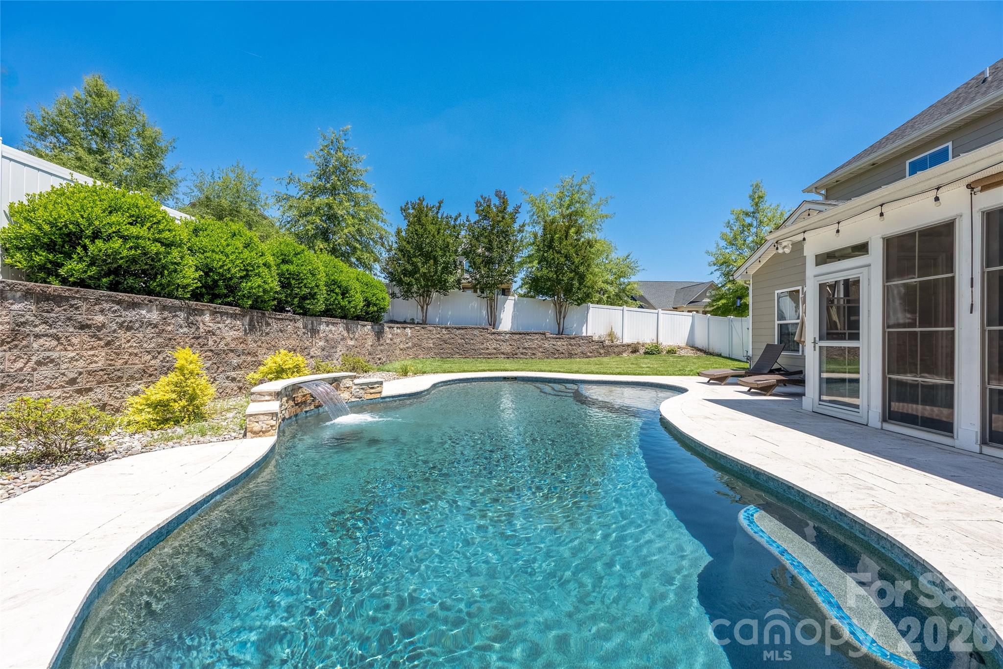 13302 Serenity Street — Huntersville